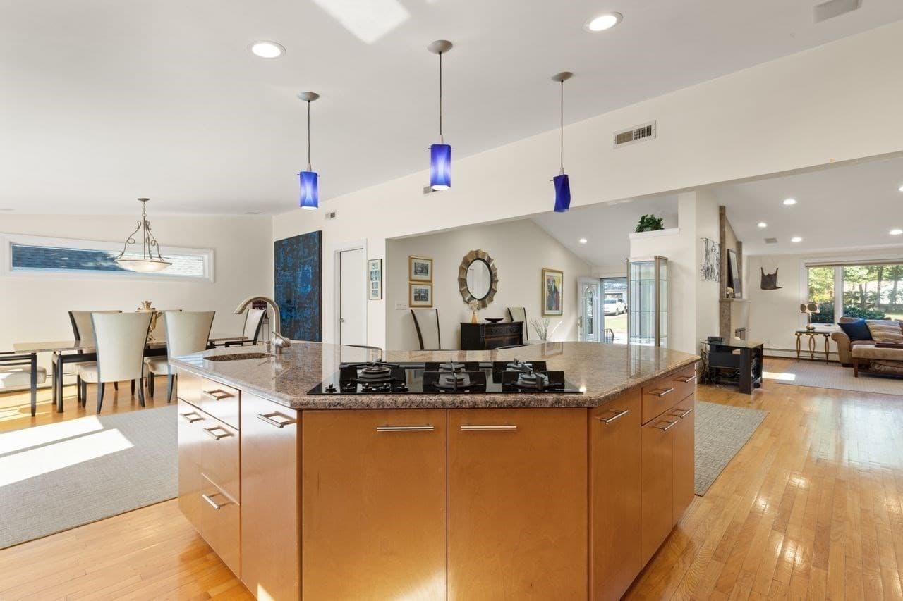 Single Family Residence at 16 Leonard Rd, Sharon MA 02067, Sharon, photo 17 of 37