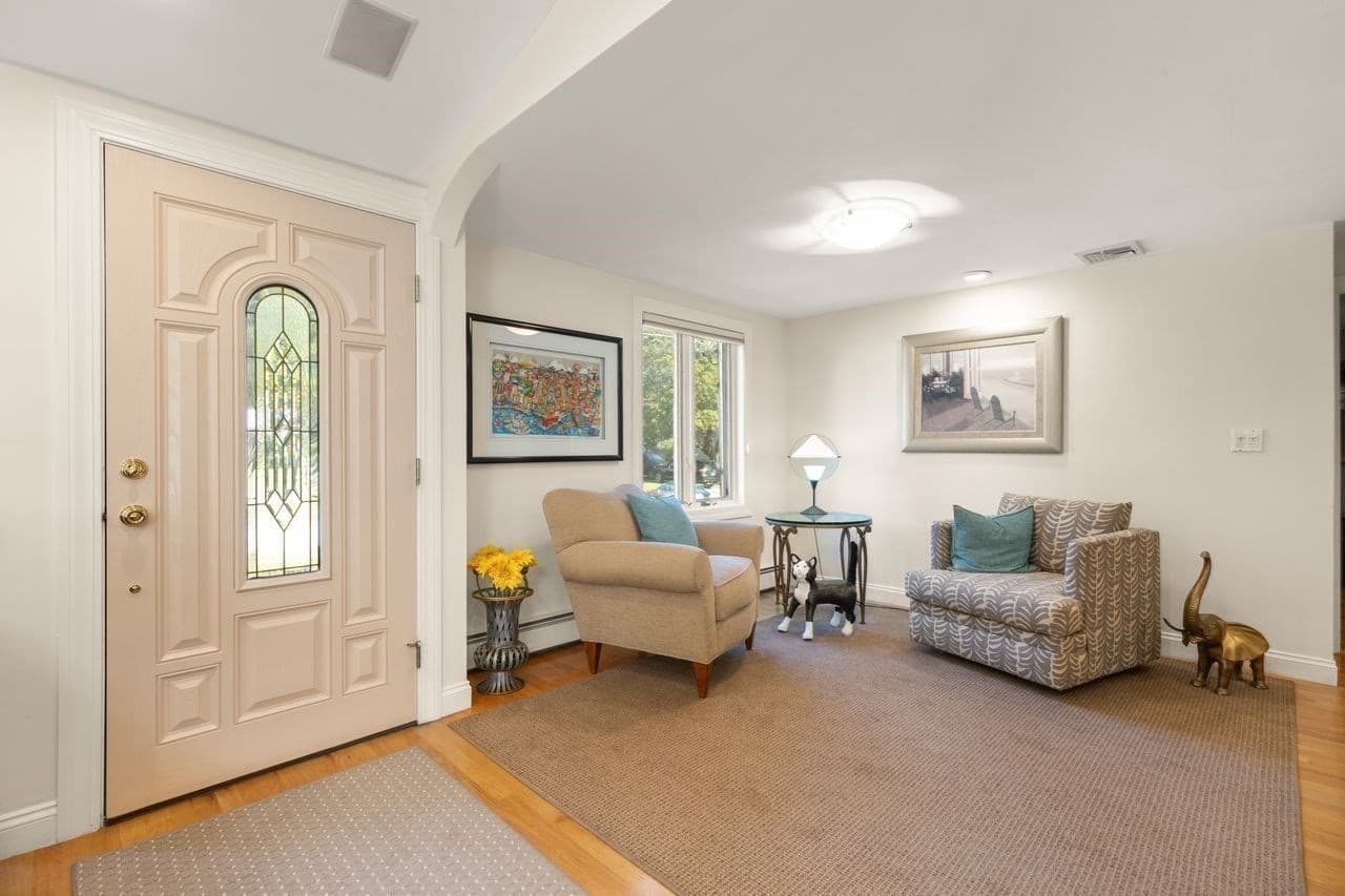Single Family Residence at 16 Leonard Rd, Sharon MA 02067, Sharon, photo 9 of 37