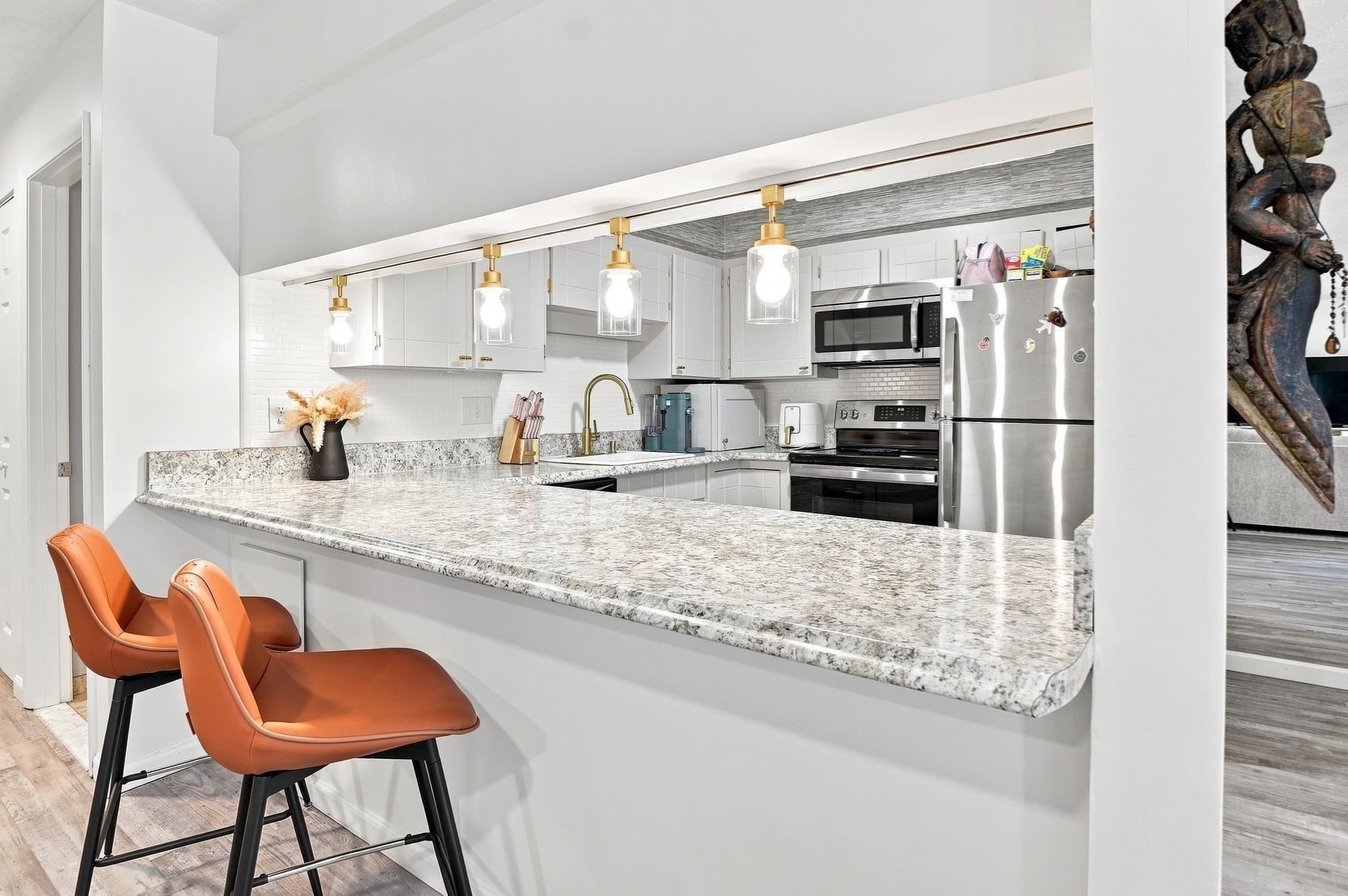 Condominium at 19 Eaglehead Terrace # 4, Shrewsbury MA 01545, Shrewsbury, photo 11 of 30