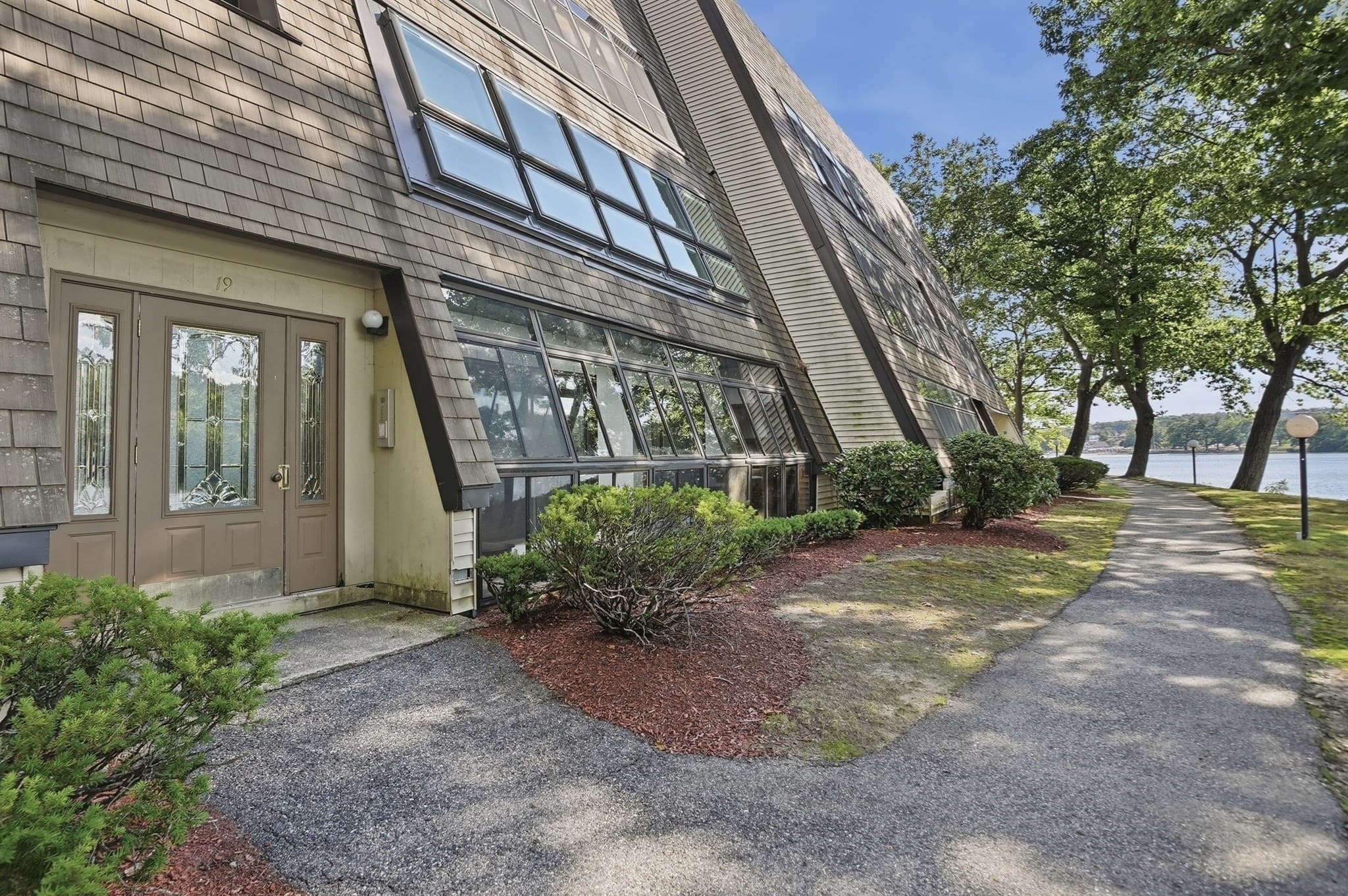 Condominium at 19 Eaglehead Terrace # 4, Shrewsbury MA 01545, Shrewsbury, photo 25 of 30