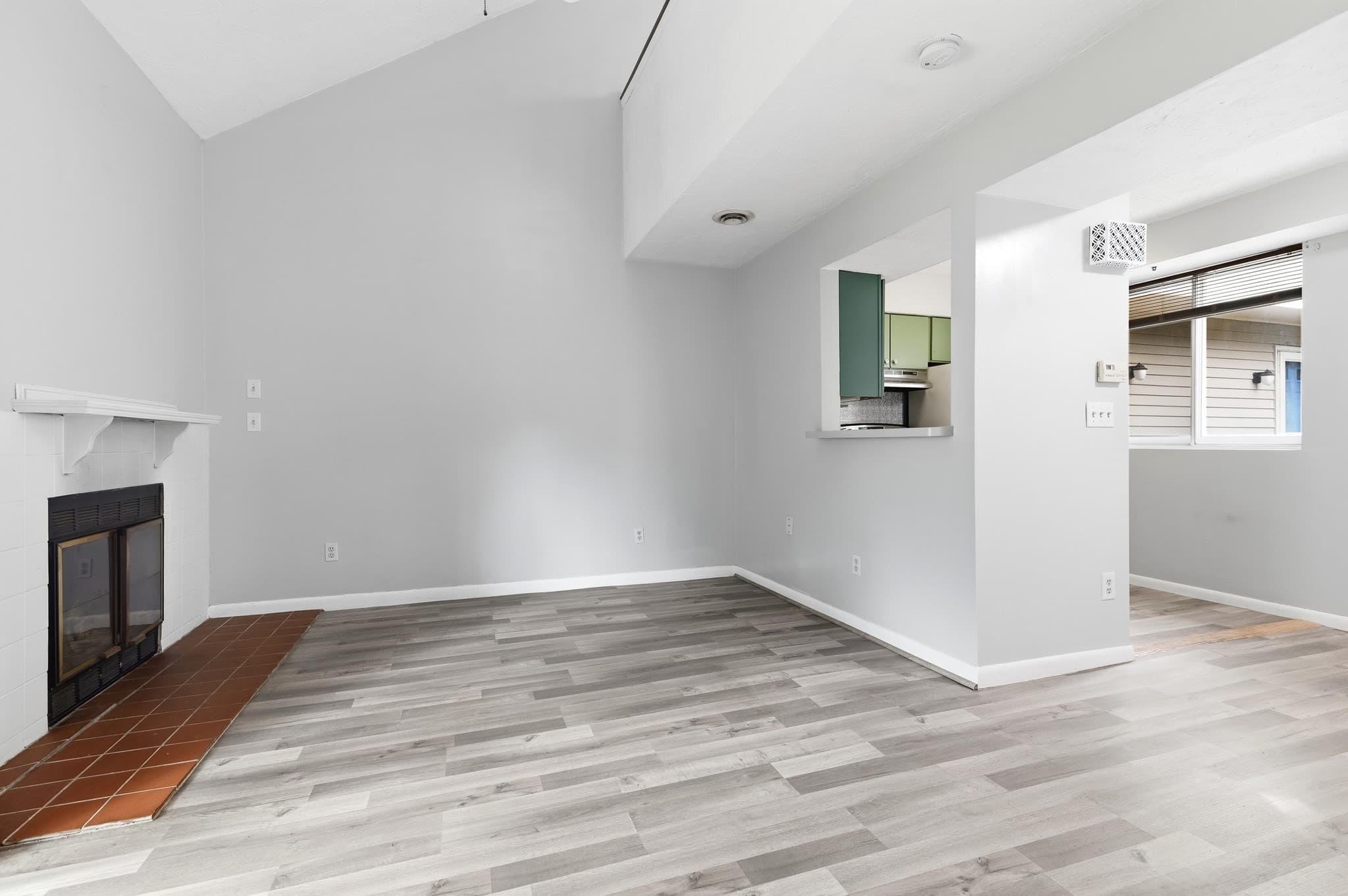 Condominium at 195 Lake Street, Unit 11 # 11, Weymouth MA 02189, Weymouth, photo 7 of 34