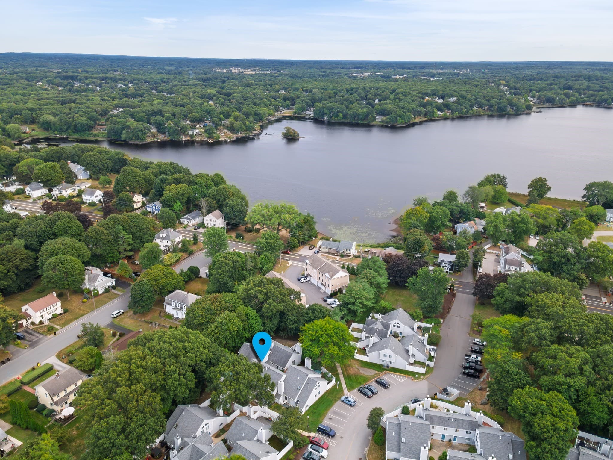 Condominium at 195 Lake Street, Unit 11 # 11, Weymouth MA 02189, Weymouth, photo 3 of 34