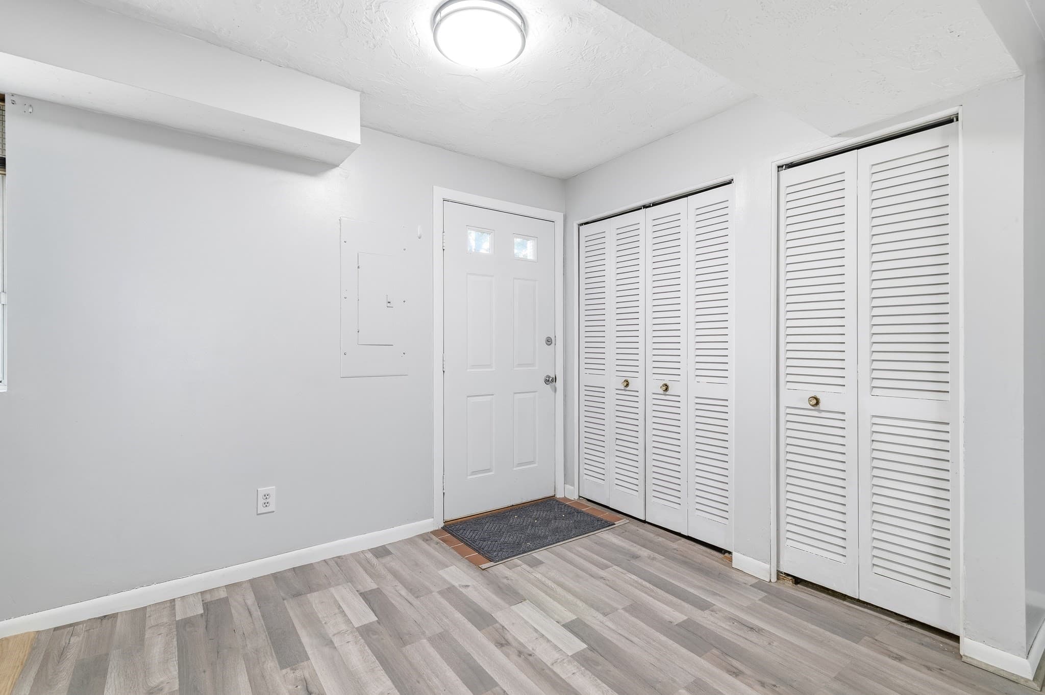 Condominium at 195 Lake Street, Unit 11 # 11, Weymouth MA 02189, Weymouth, photo 10 of 34