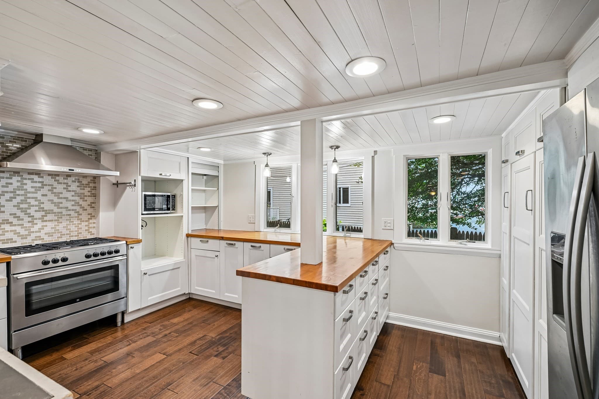 Single Family Residence at 22 Claremont Ter, Swampscott MA 01907, Swampscott, photo 3 of 31