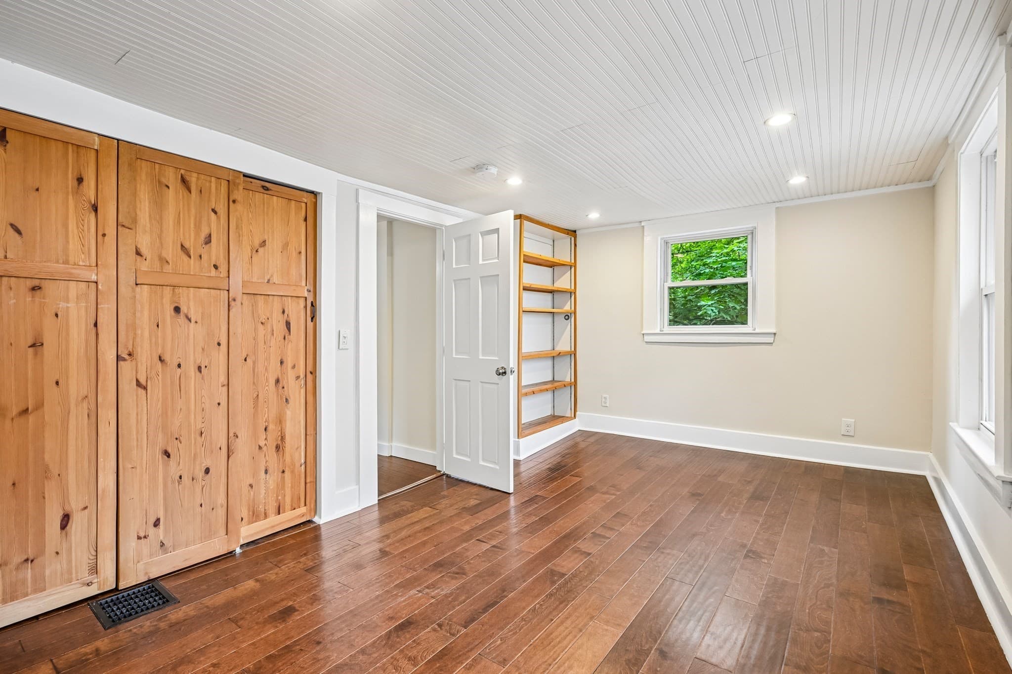Single Family Residence at 22 Claremont Ter, Swampscott MA 01907, Swampscott, photo 24 of 31