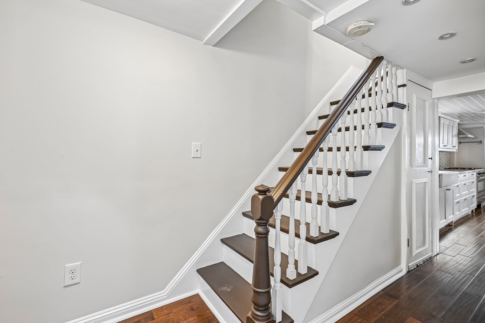 Single Family Residence at 22 Claremont Ter, Swampscott MA 01907, Swampscott, photo 8 of 31