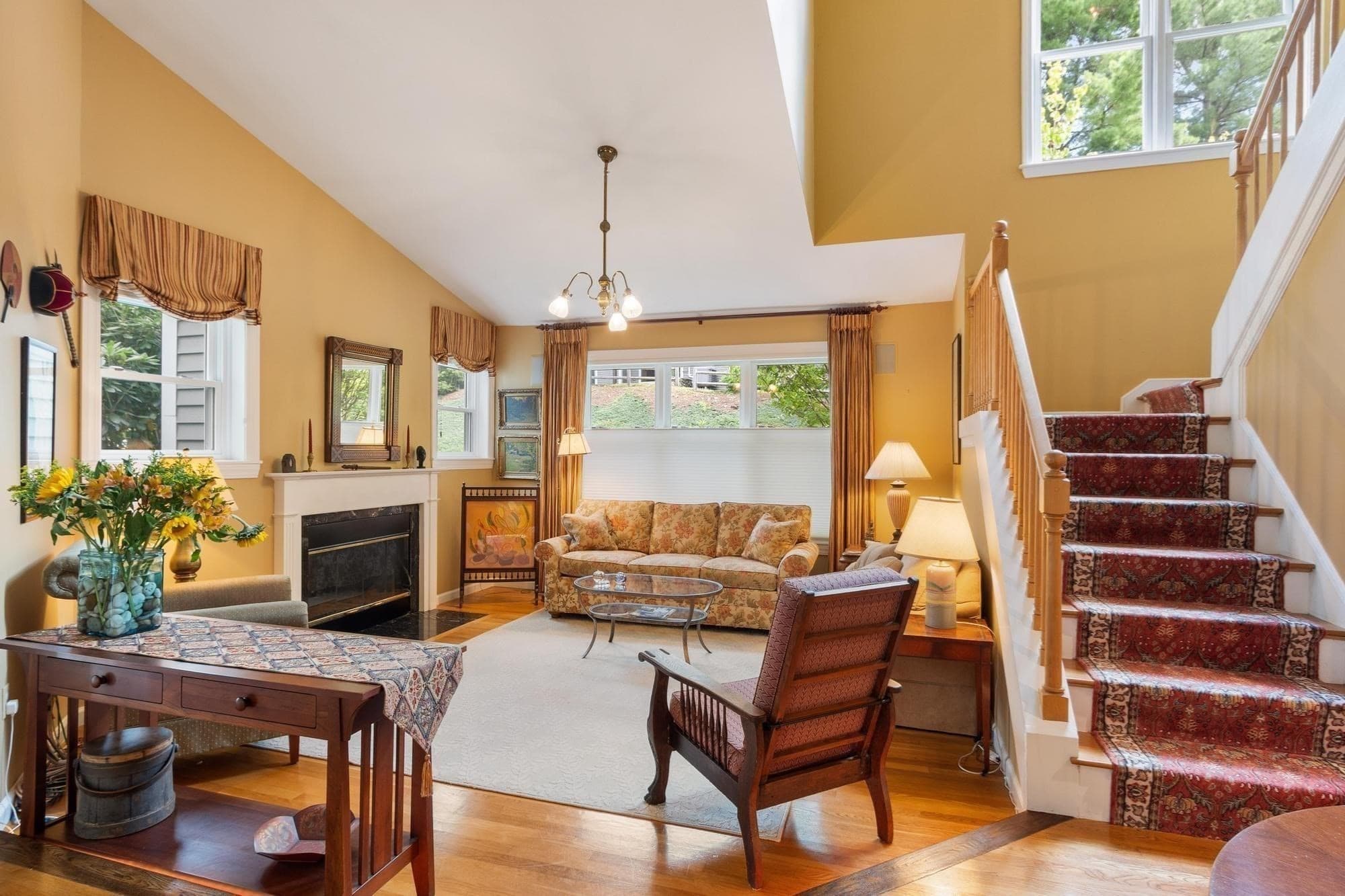 Condominium at 179 Bishops Forest Dr # 179, Waltham MA 02452, Waltham, photo 6 of 42