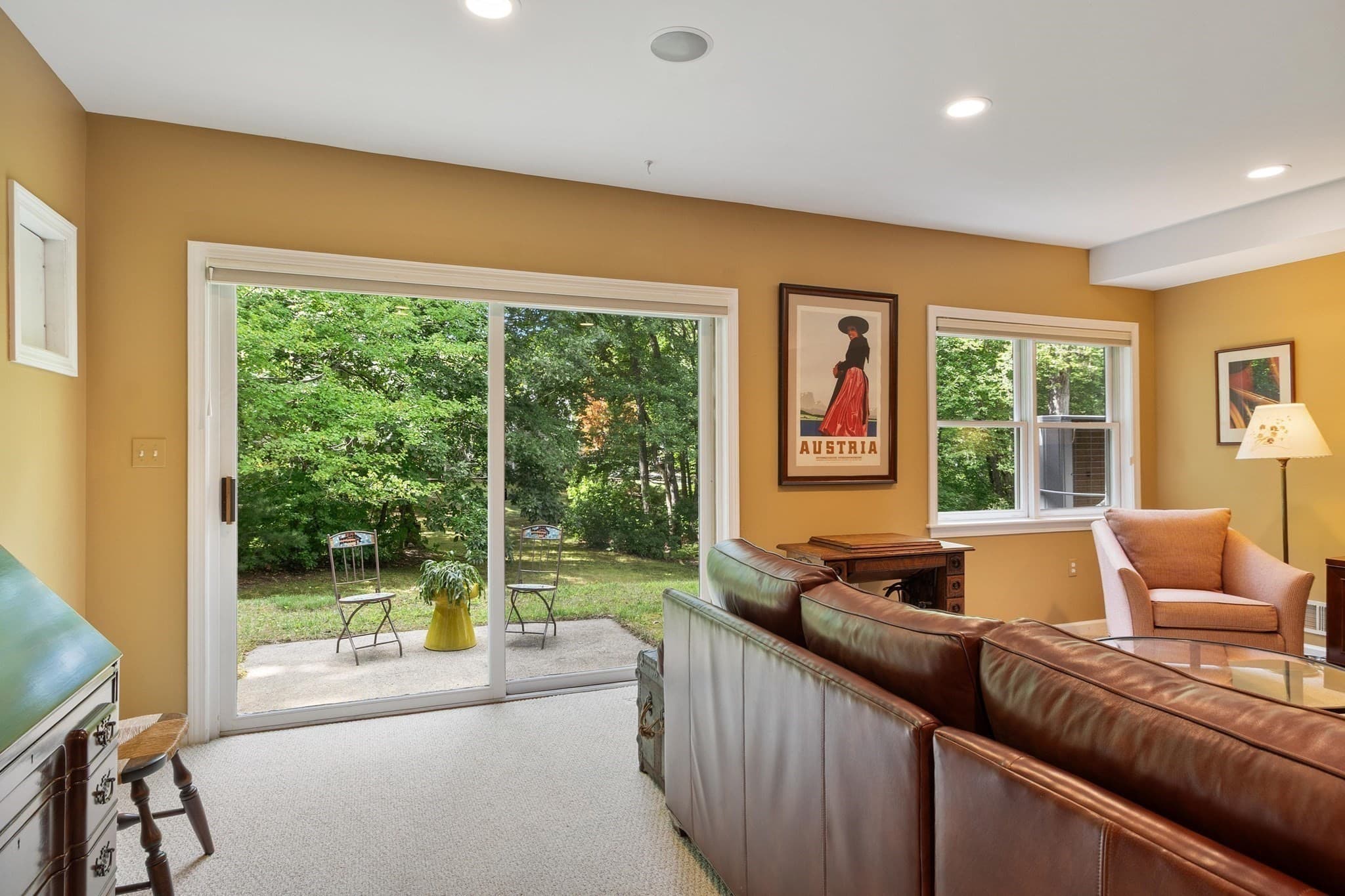 Condominium at 179 Bishops Forest Dr # 179, Waltham MA 02452, Waltham, photo 31 of 42