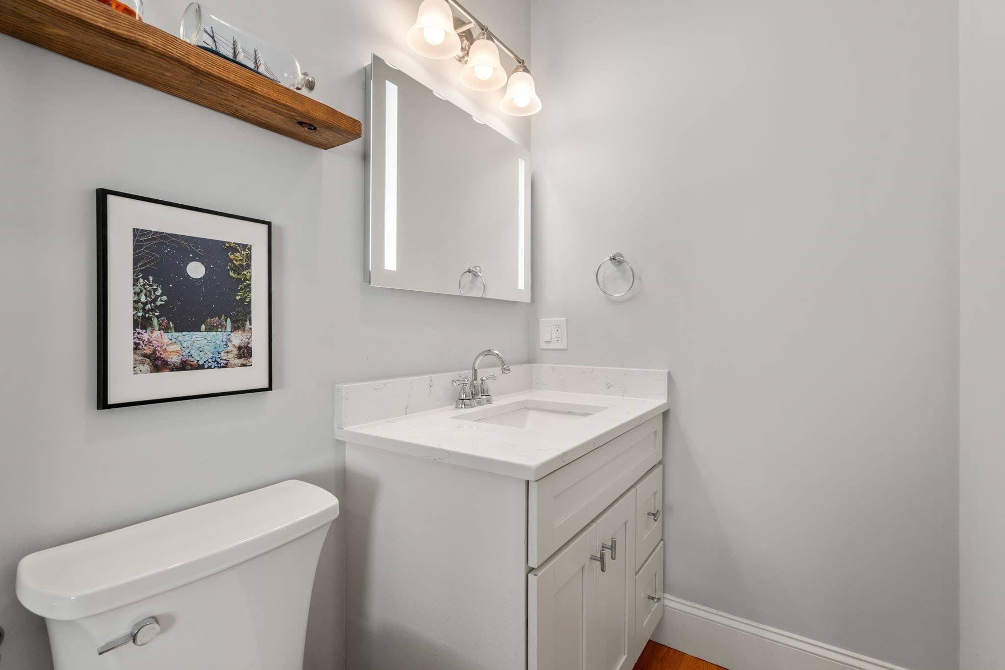 Condominium at 140 Main St, Upton MA 01568, Upton, photo 13 of 32
