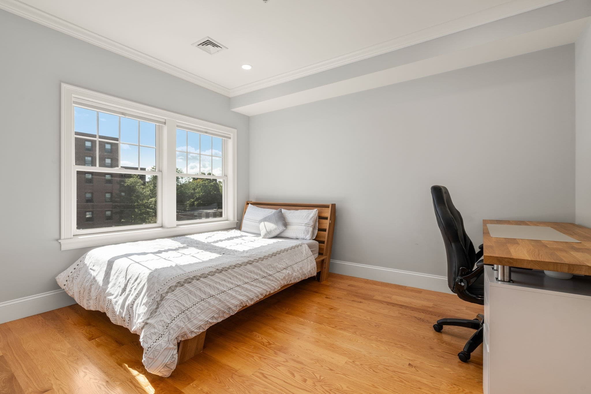 Condominium at 140 Main St, Upton MA 01568, Upton, photo 22 of 32