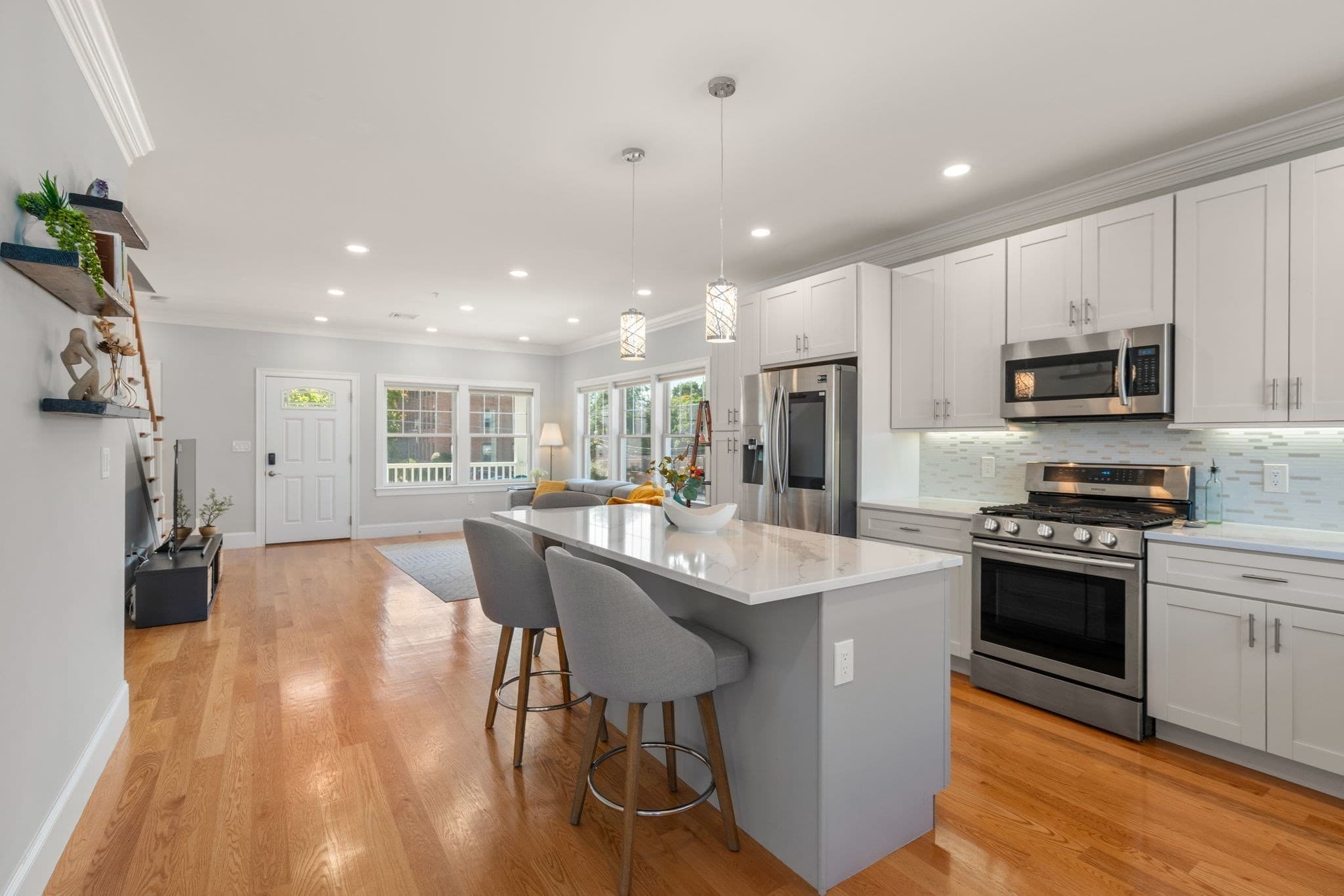 Condominium at 140 Main St, Upton MA 01568, Upton, photo 7 of 32