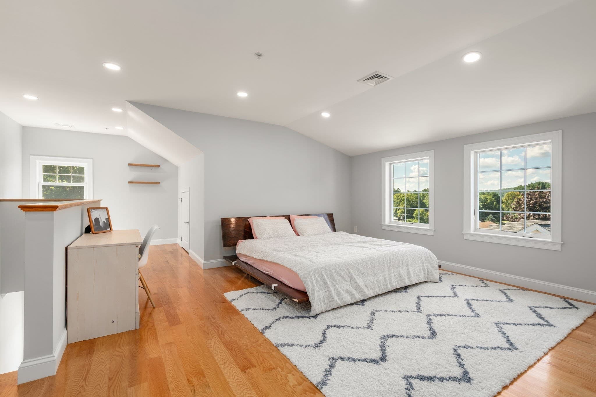 Condominium at 140 Main St, Upton MA 01568, Upton, photo 14 of 32