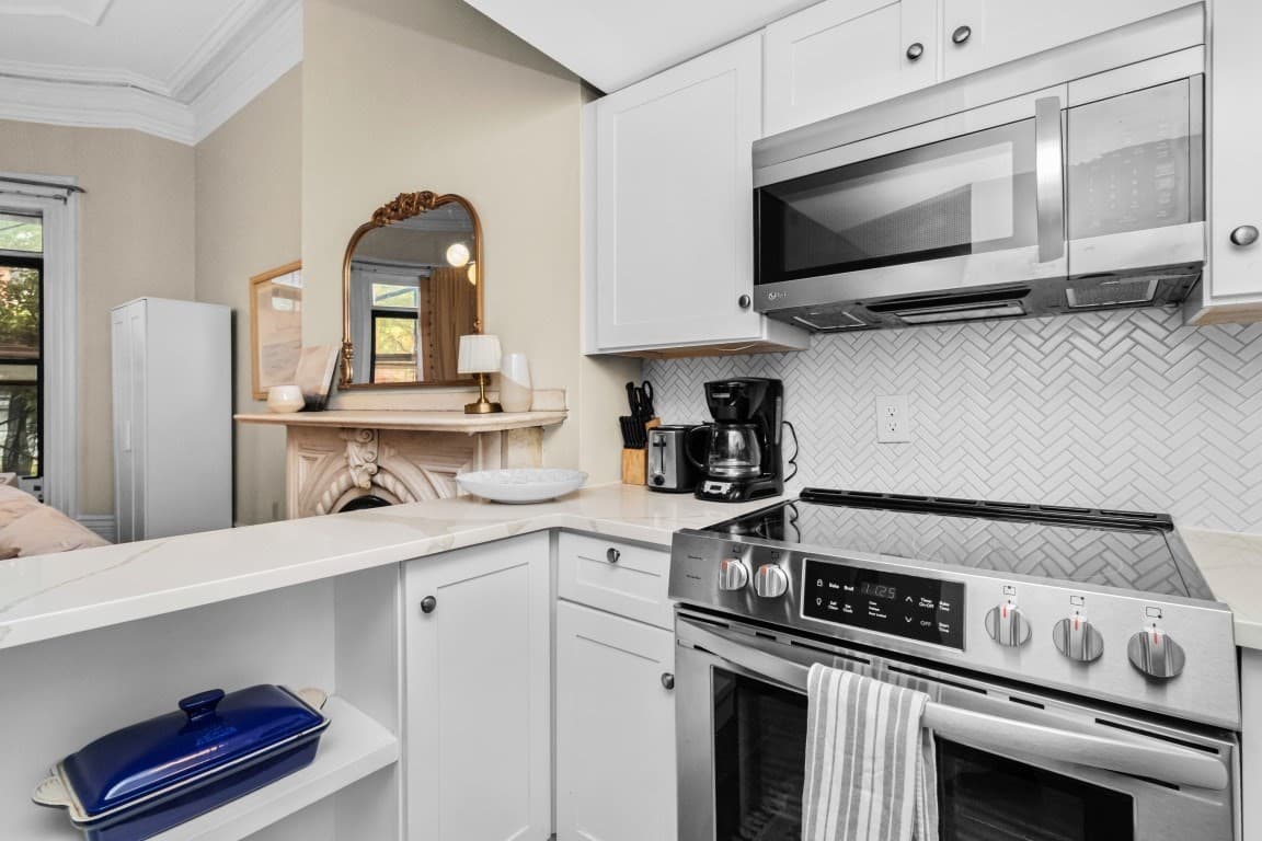 Condominium at 656 Tremont St # 2, Boston MA 02118, photo 7 of 18