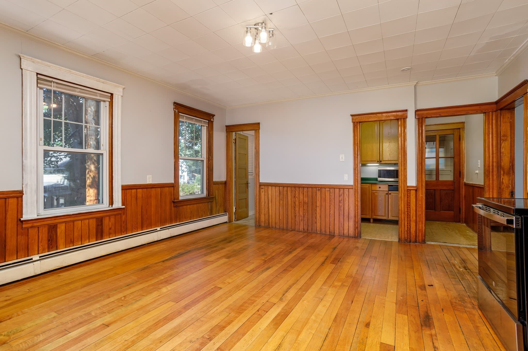 Multi Family at 193 Logan St, Gardner MA 01440, Gardner, photo 32 of 40