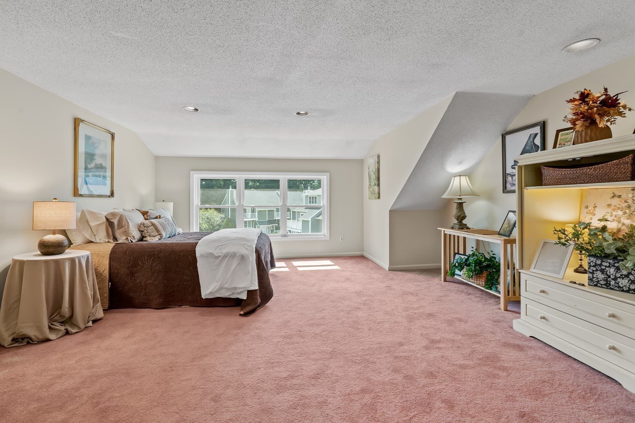 Condominium at 101 South Ave # 1004, Attleboro MA 02703, Attleboro, photo 26 of 31