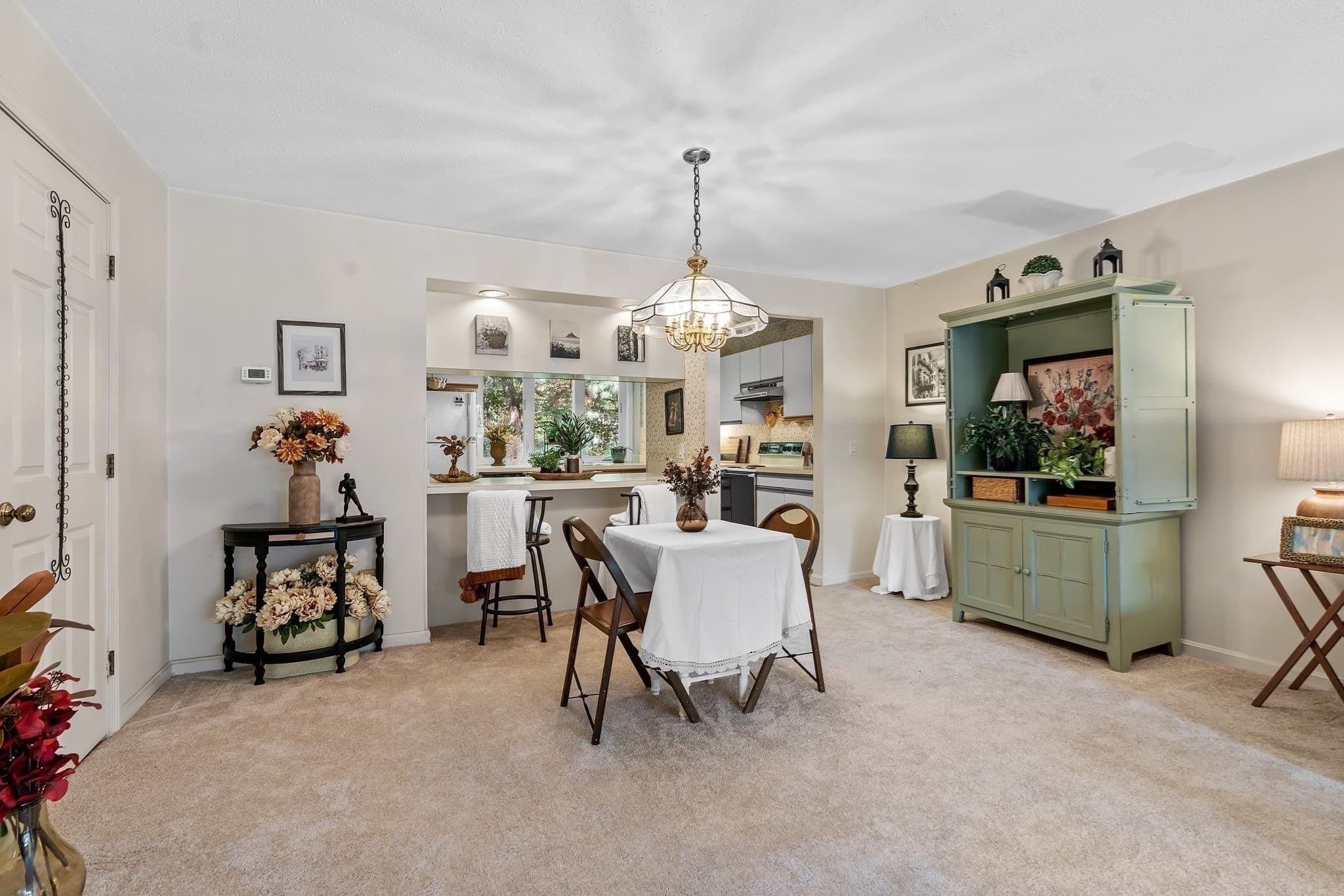 Condominium at 101 South Ave # 1004, Attleboro MA 02703, Attleboro, photo 5 of 31