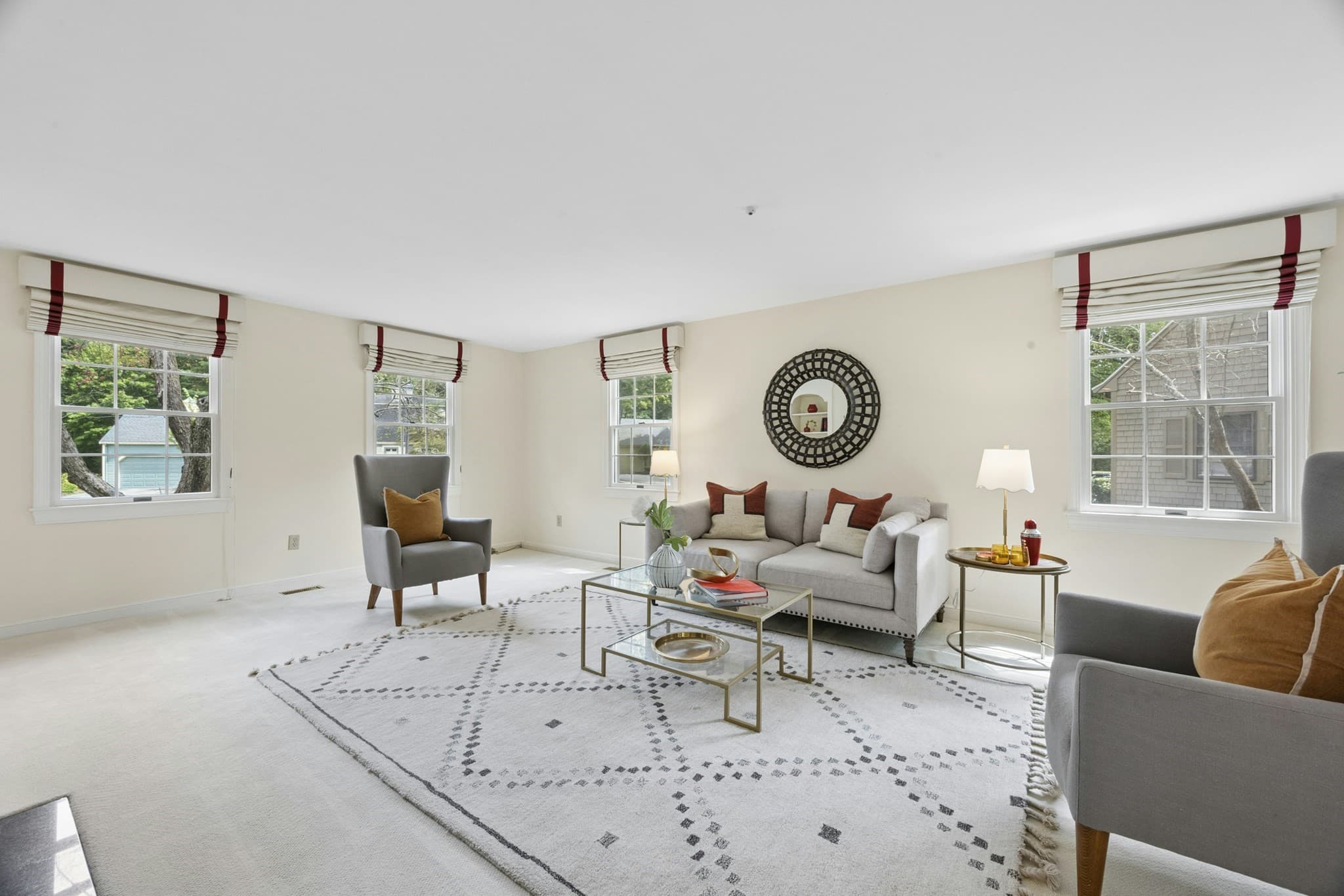 Condominium at 18 Lois Lane # 18, Lexington MA 02420, Lexington, photo 2 of 42