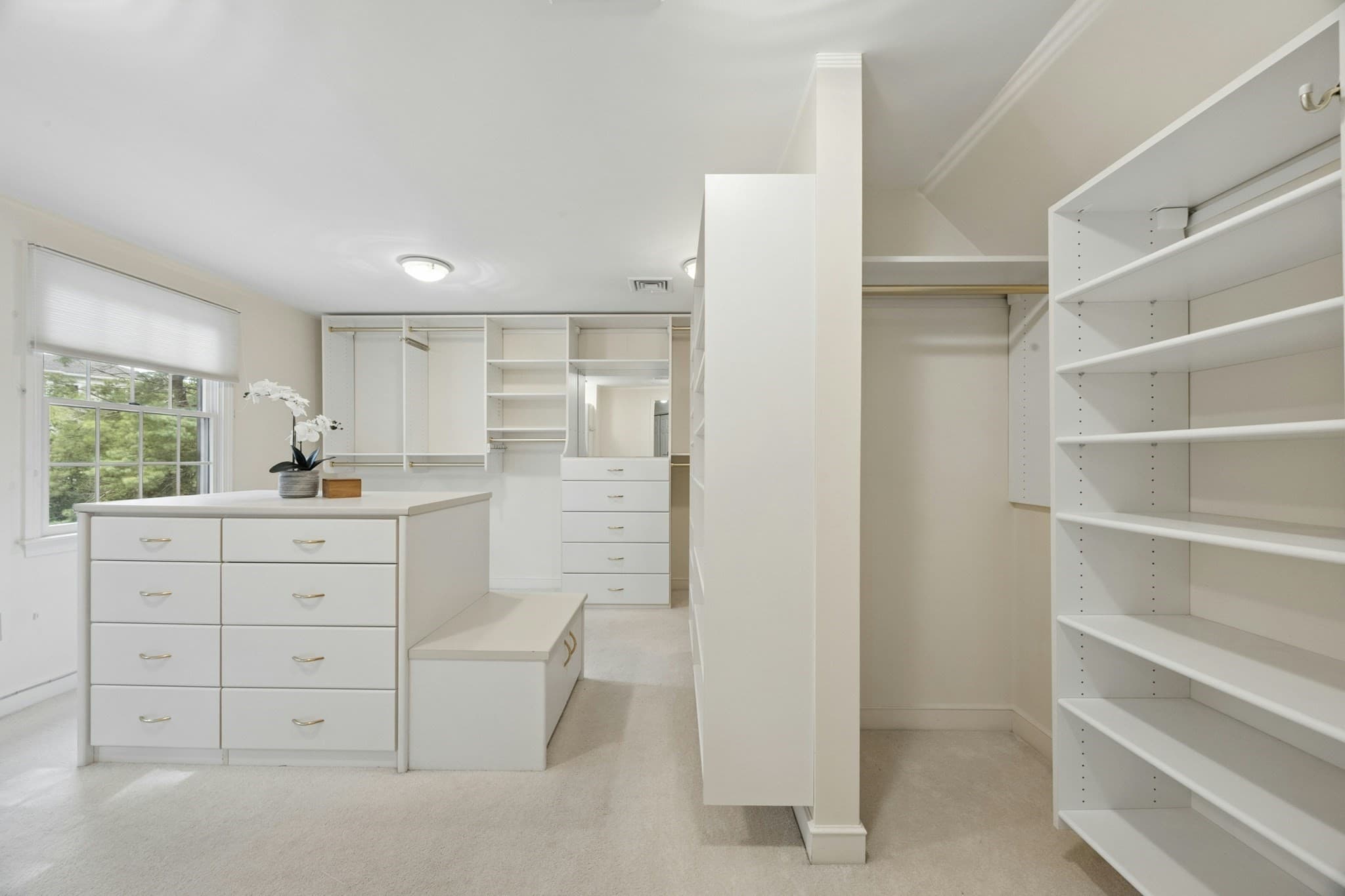 Condominium at 18 Lois Lane # 18, Lexington MA 02420, Lexington, photo 26 of 42