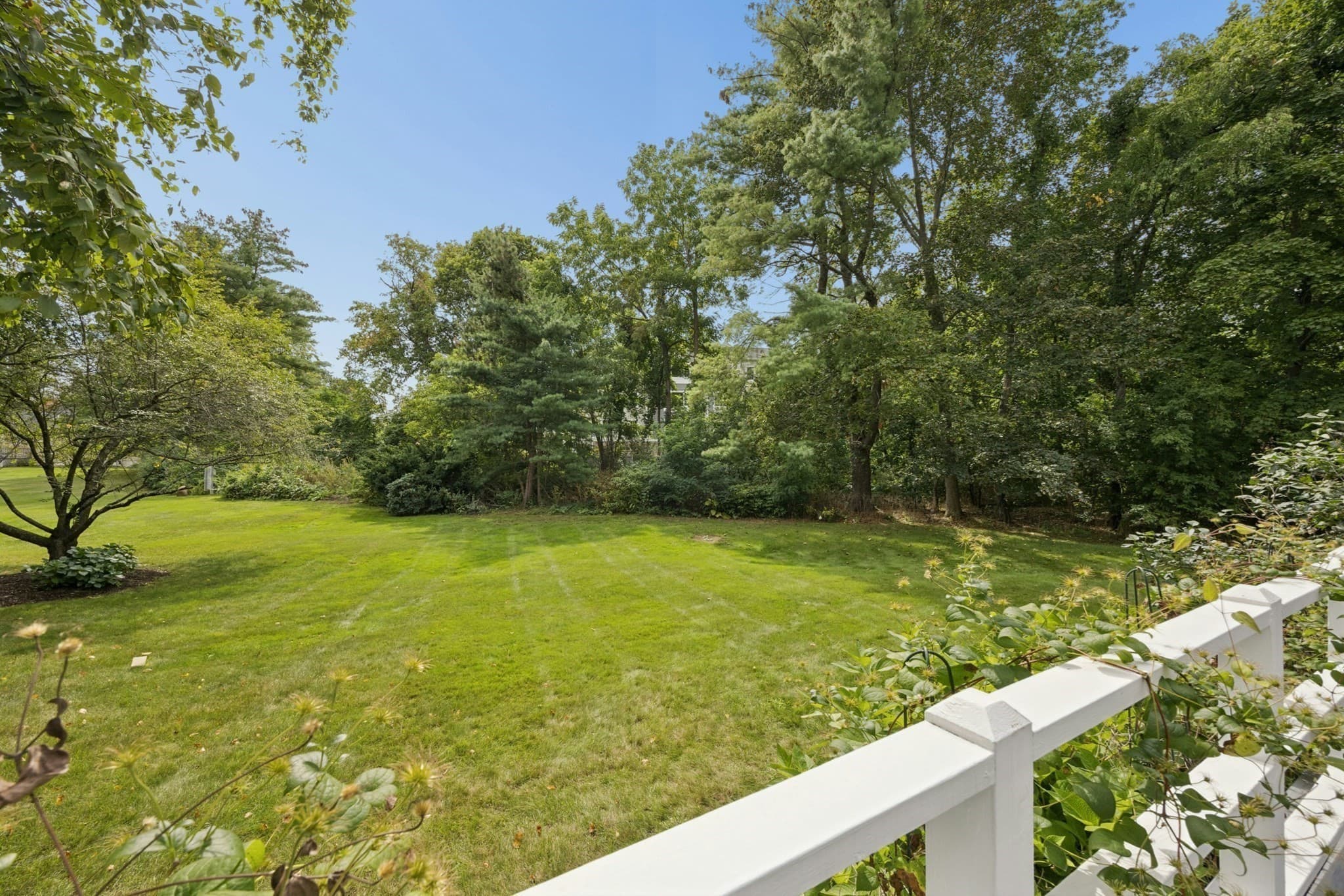 Condominium at 18 Lois Lane # 18, Lexington MA 02420, Lexington, photo 40 of 42