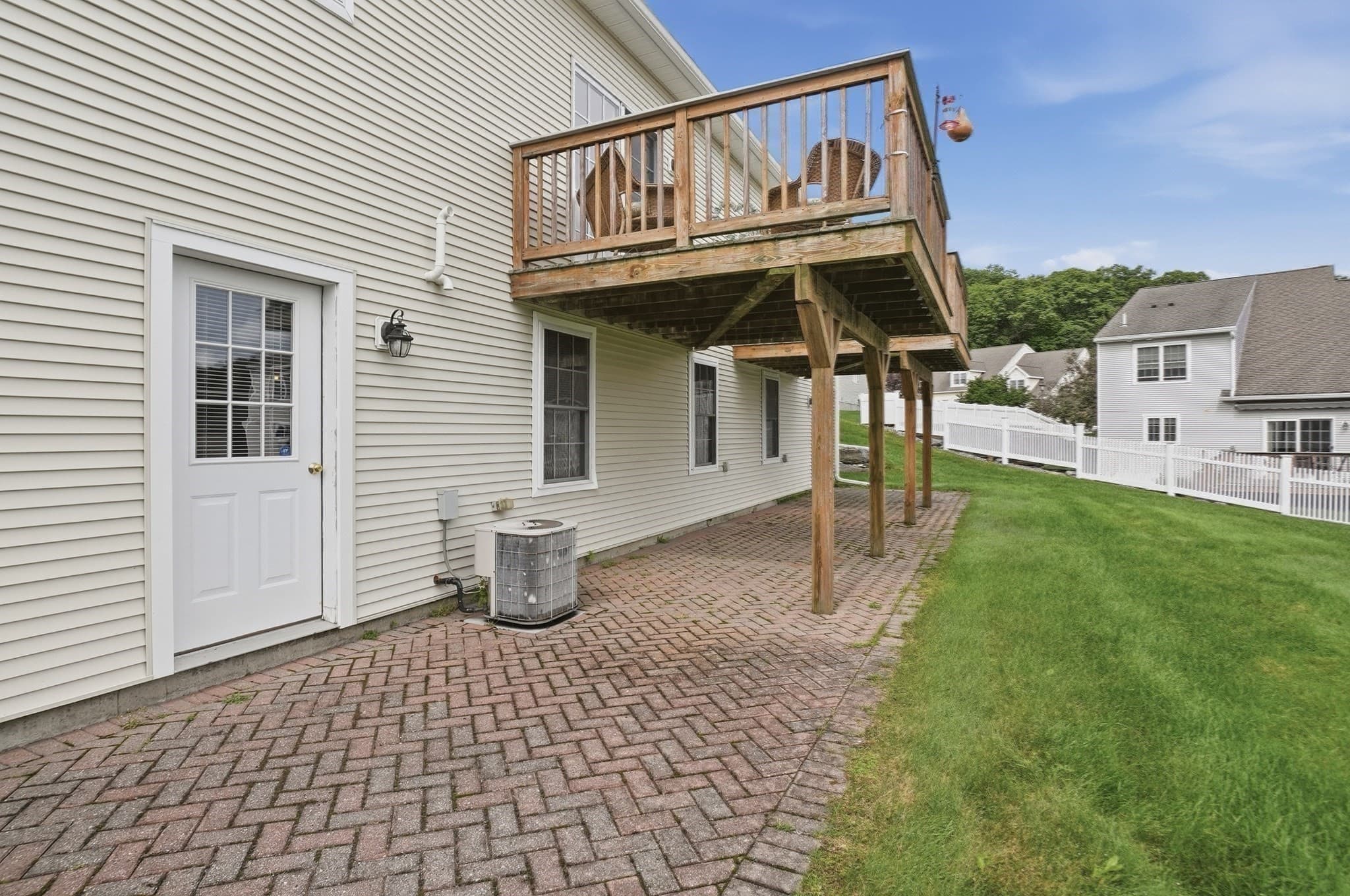 Condominium at 97 Horne Way # 97, Millbury MA 01527, Millbury, photo 27 of 32