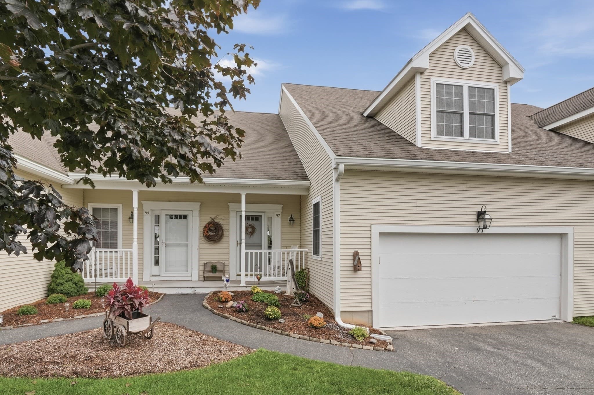 97 Horne Way # 97, Millbury MA 01527