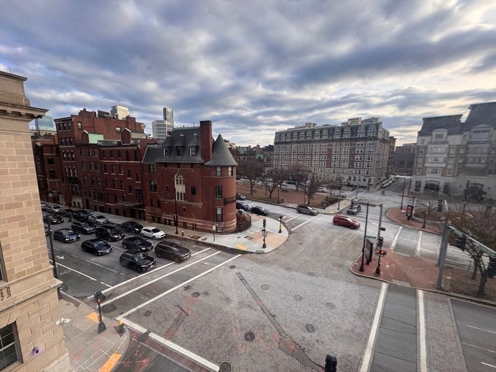 Condominium at 636 Beacon St # 404, Boston MA 02215, photo 15 of 20