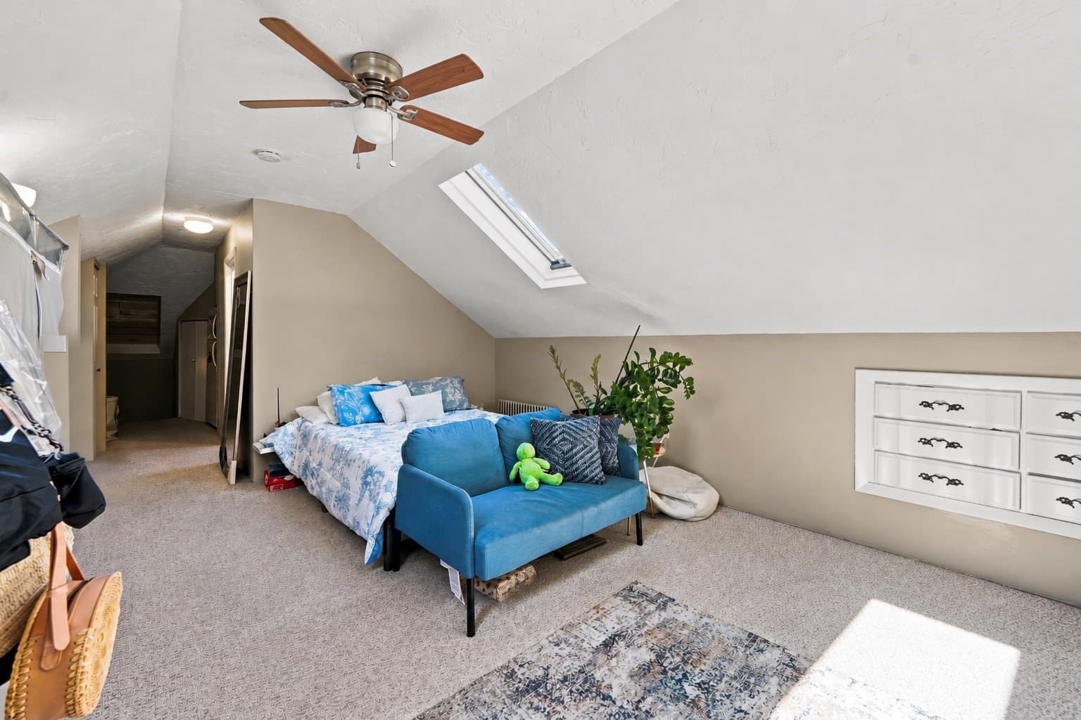 2 Family - 2 Units Up/Down at 17 Linden Rd, Melrose MA 02176, Melrose, photo 16 of 34
