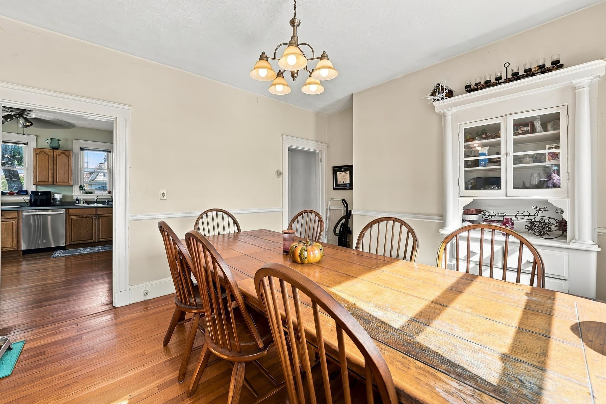 2 Family - 2 Units Up/Down at 17 Linden Rd, Melrose MA 02176, Melrose, photo 24 of 34