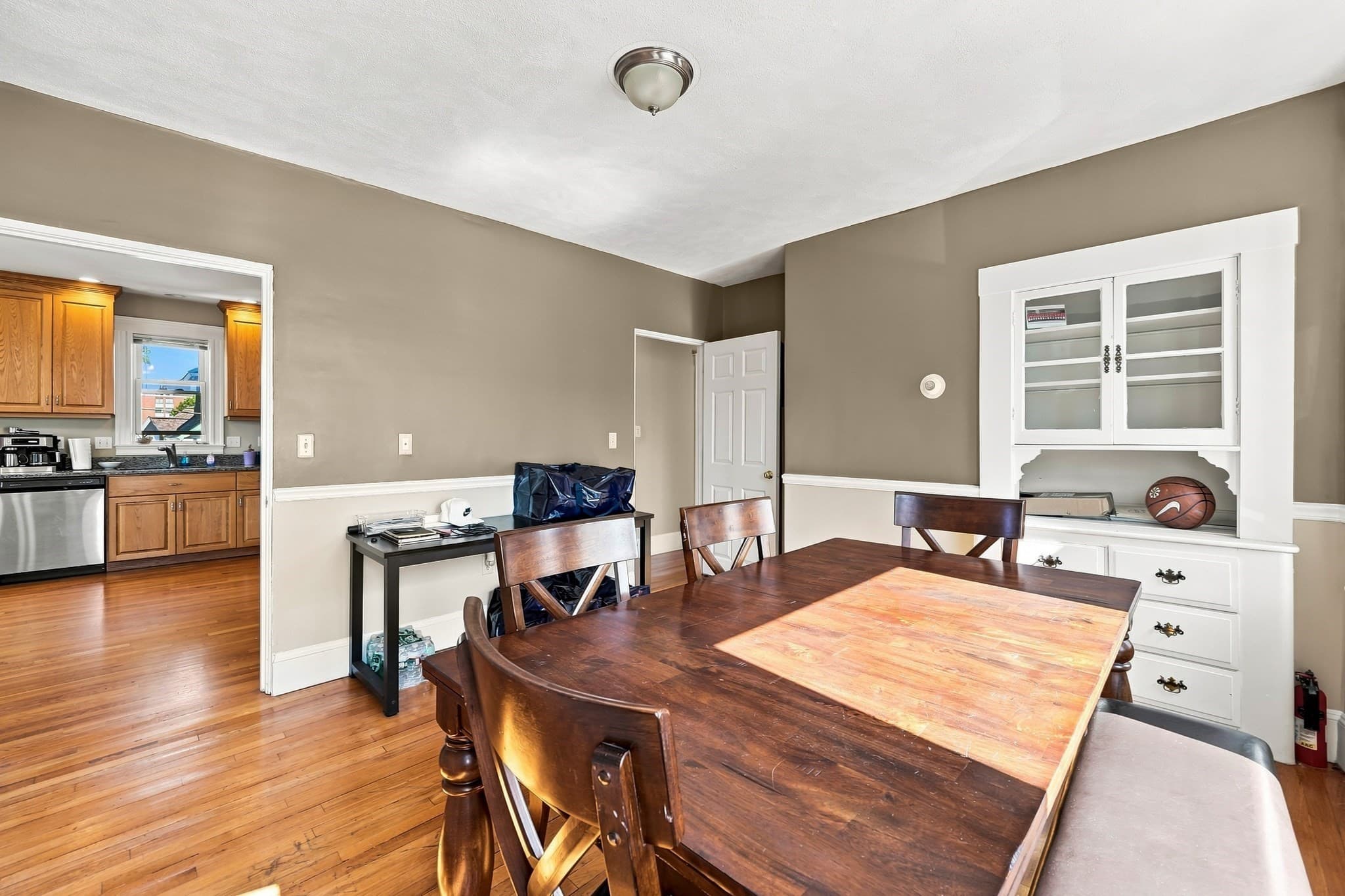 2 Family - 2 Units Up/Down at 17 Linden Rd, Melrose MA 02176, Melrose, photo 11 of 34