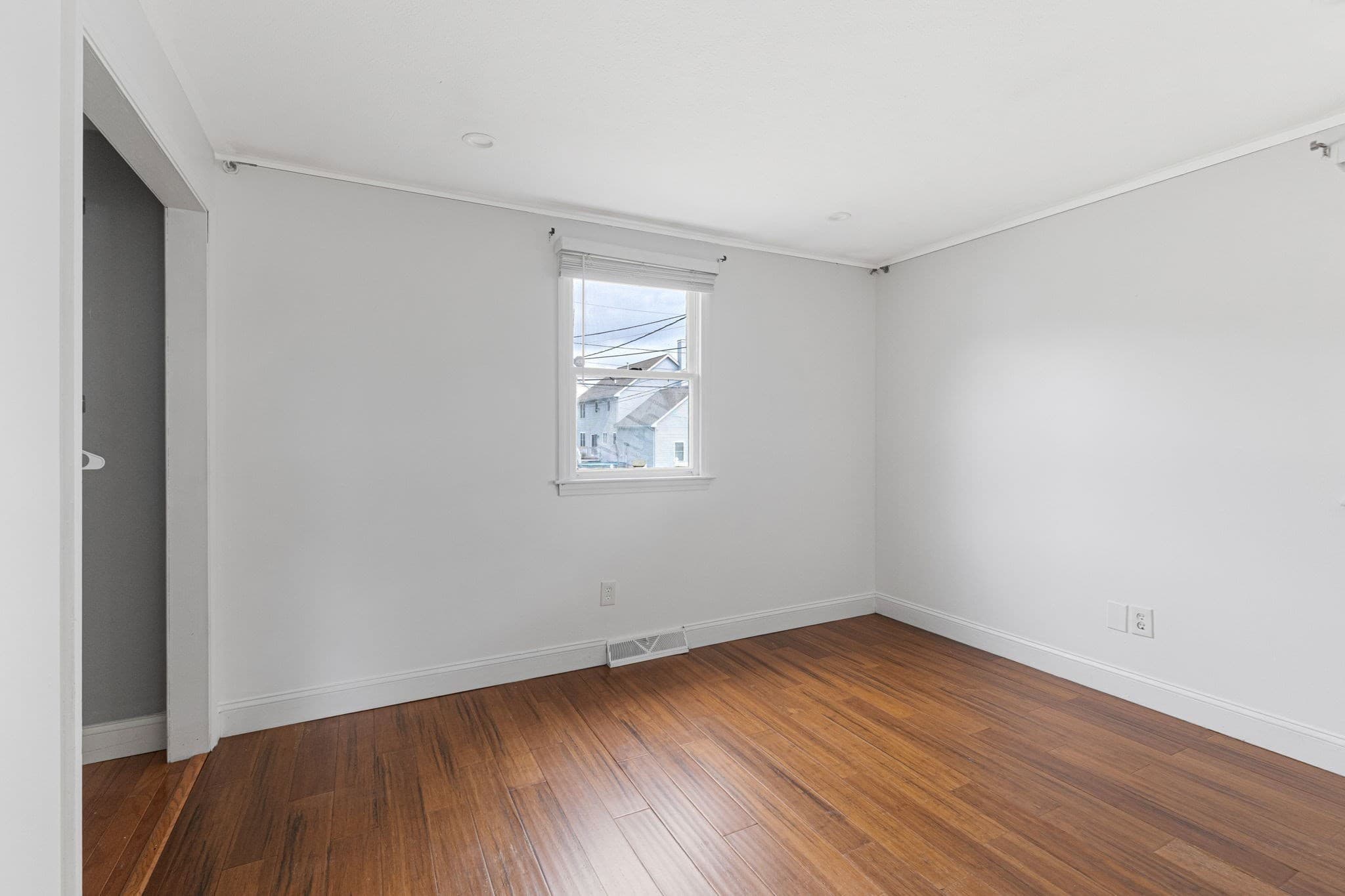 Single Family Residence at 306 Chestnut St, Randolph MA 02368, photo 12 of 27