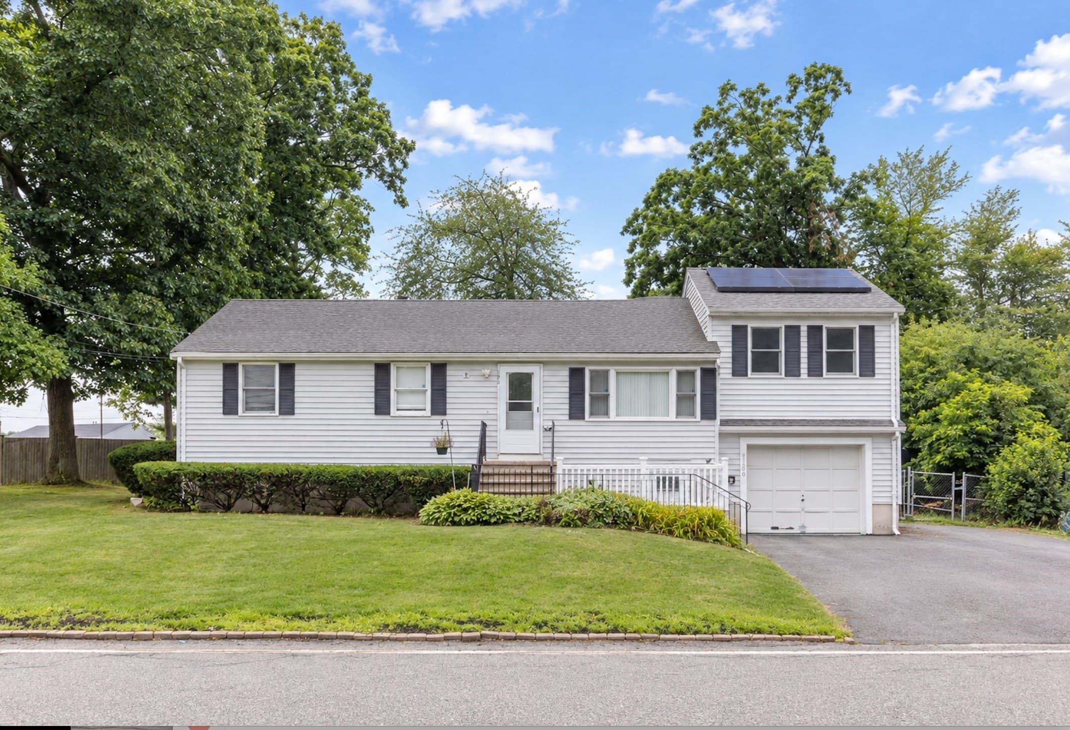 306 Chestnut St, Randolph MA 02368
