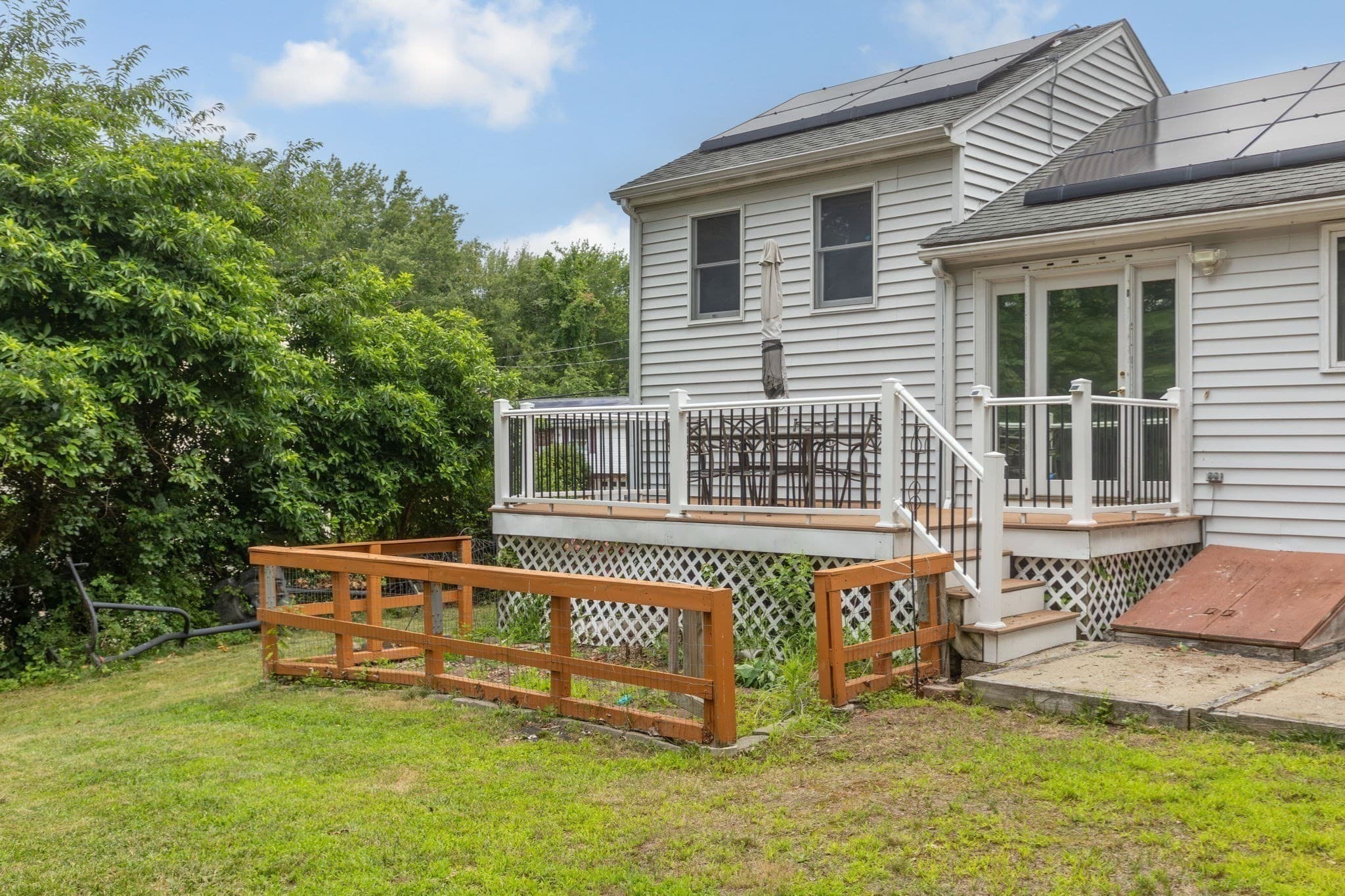 Single Family Residence at 306 Chestnut St, Randolph MA 02368, photo 25 of 27