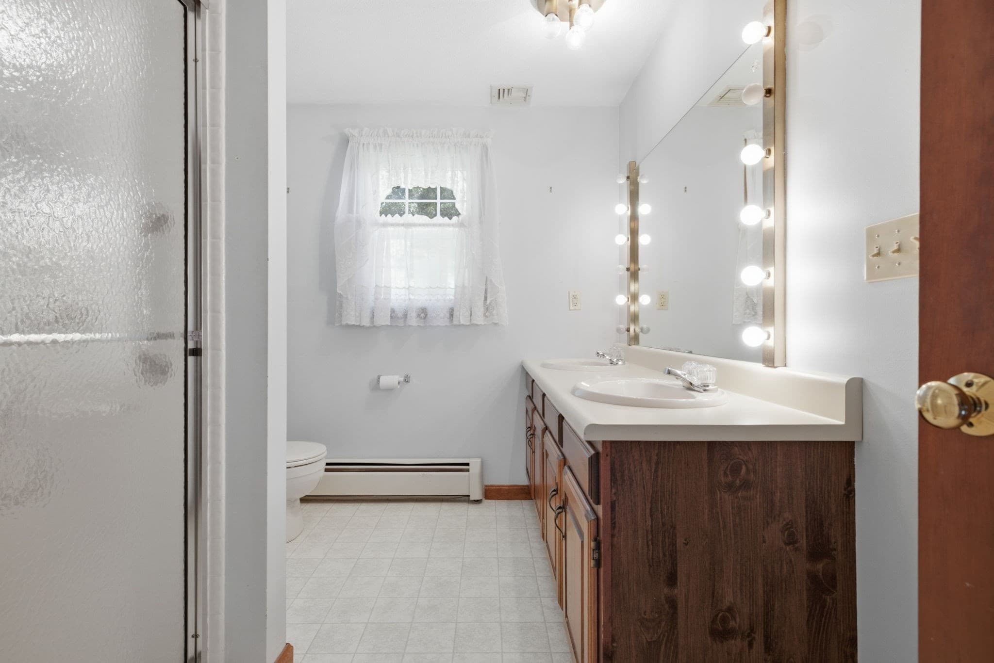 Condominium at 75 Cotuit St # 1, North Andover MA 01845, North Andover, photo 8 of 16