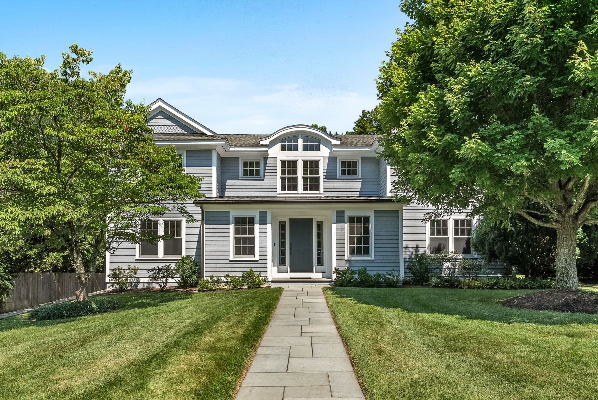 703 Boston Post Rd, Weston MA 02493