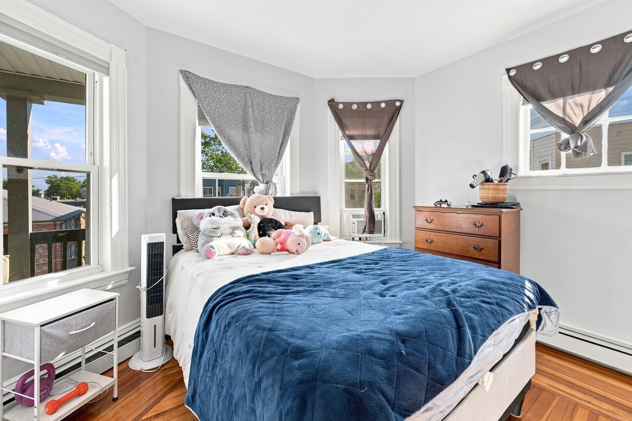 3 Family at 13-15 Falmouth St, Lawrence MA 01843, Lawrence, photo 22 of 42