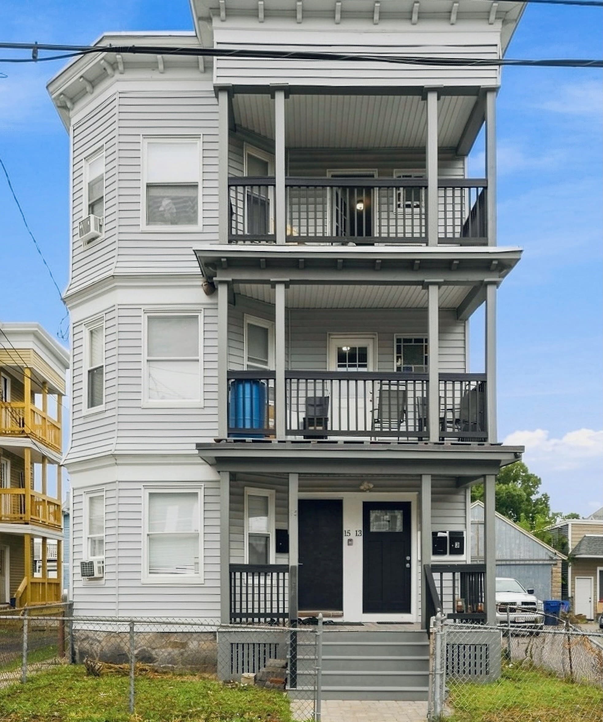13-15 Falmouth St, Lawrence MA 01843