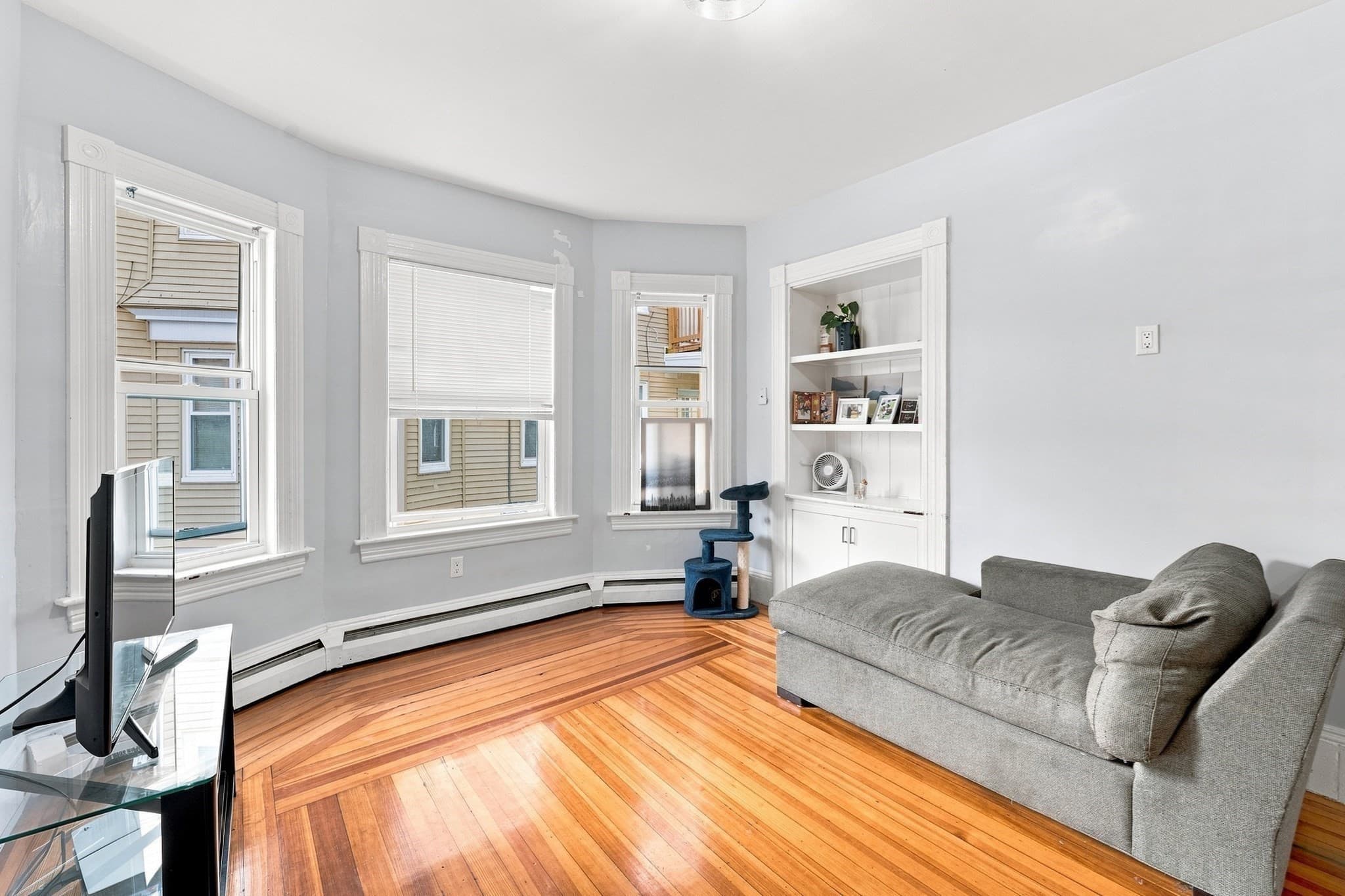 3 Family at 13-15 Falmouth St, Lawrence MA 01843, Lawrence, photo 30 of 42