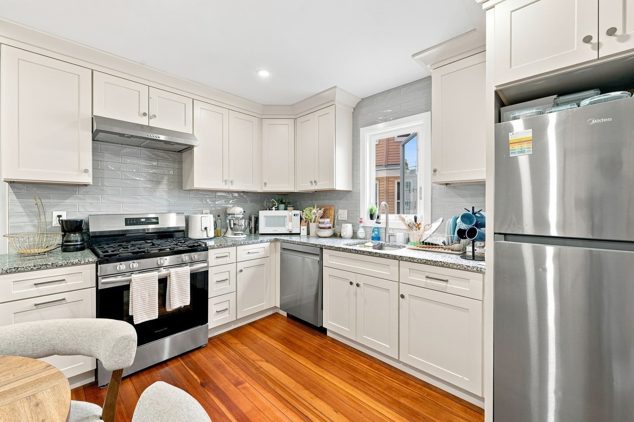 3 Family at 13-15 Falmouth St, Lawrence MA 01843, Lawrence, photo 14 of 42