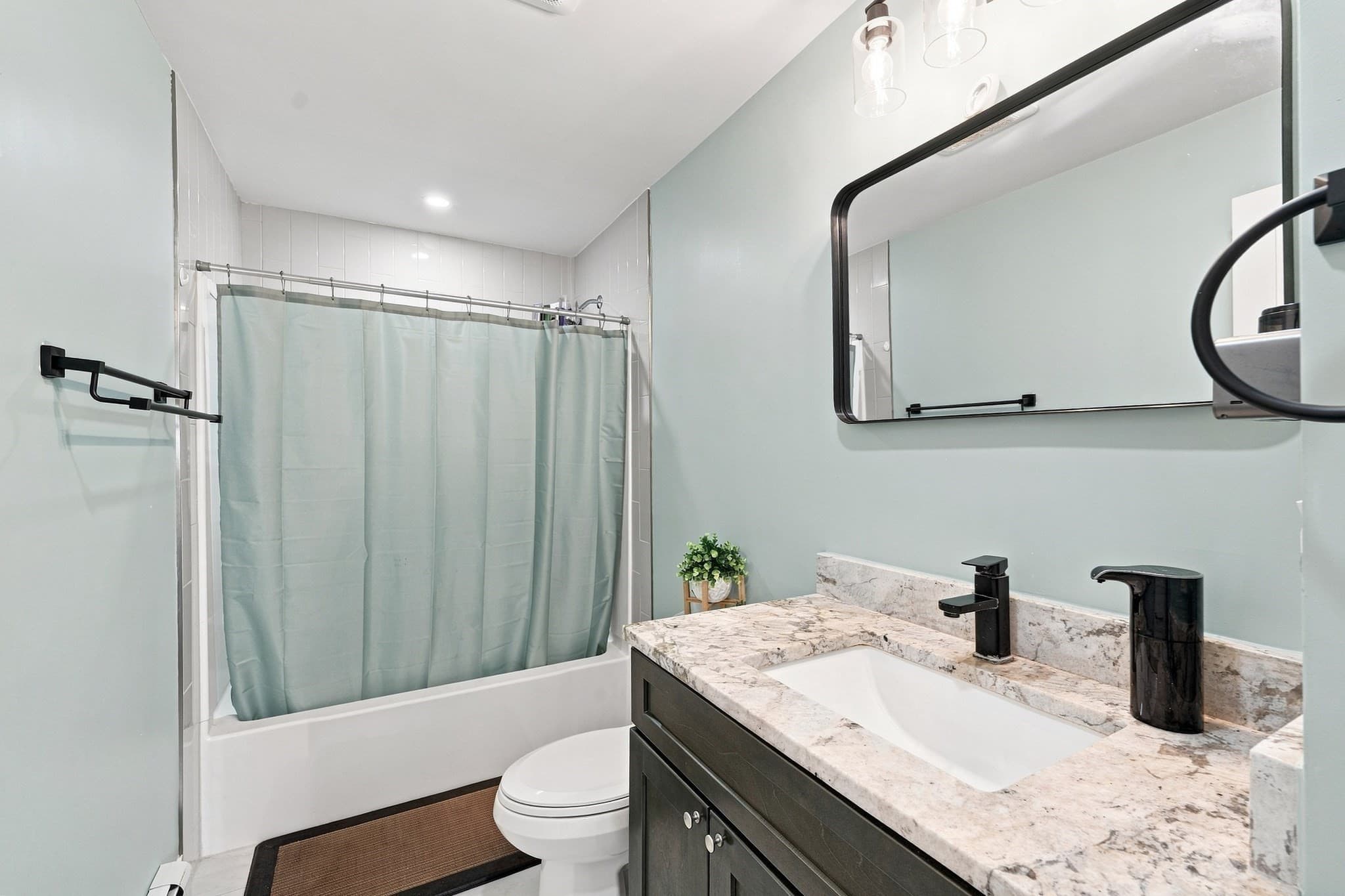 3 Family at 13-15 Falmouth St, Lawrence MA 01843, Lawrence, photo 15 of 42