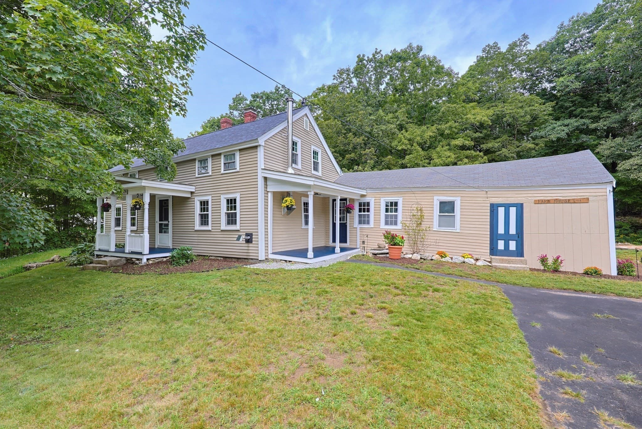 1 Jewell Hill Rd, Ashburnham MA 01430