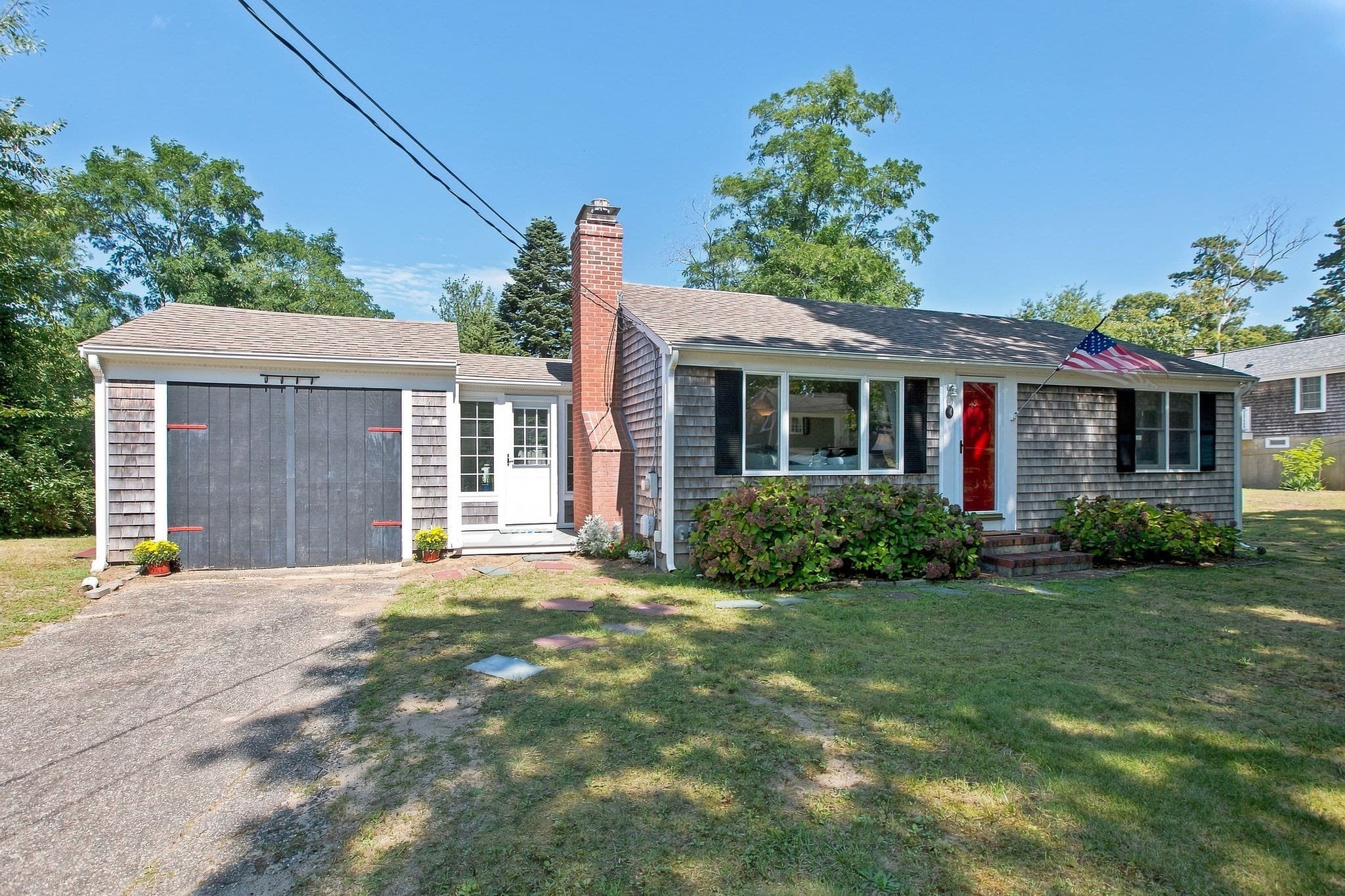 Single Family Residence at 4 Old Mill Ln, Harwich MA 02645, Harwich, photo 2 of 39