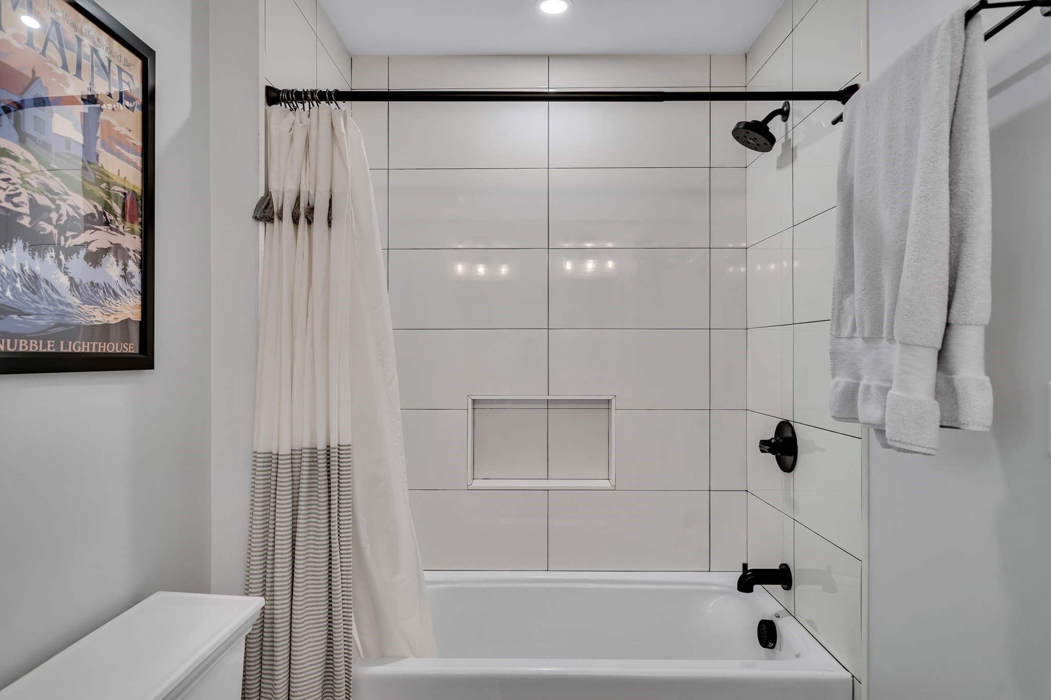 Single Family Residence at 409 Crafts Street, Newton MA 02460, Newton, photo 24 of 38