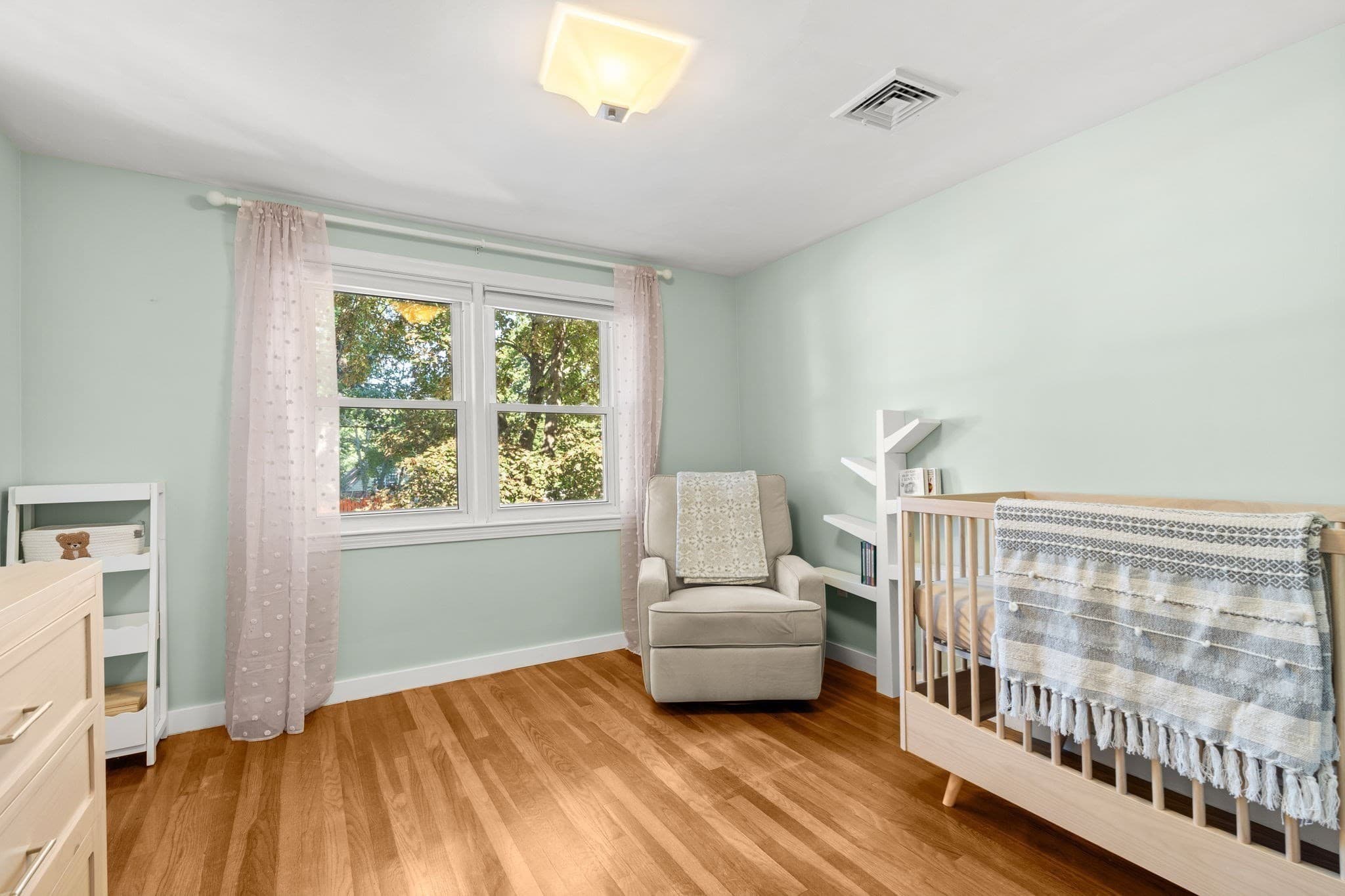 Single Family Residence at 37 Andrews St, Medford MA 02155, Medford, photo 19 of 30