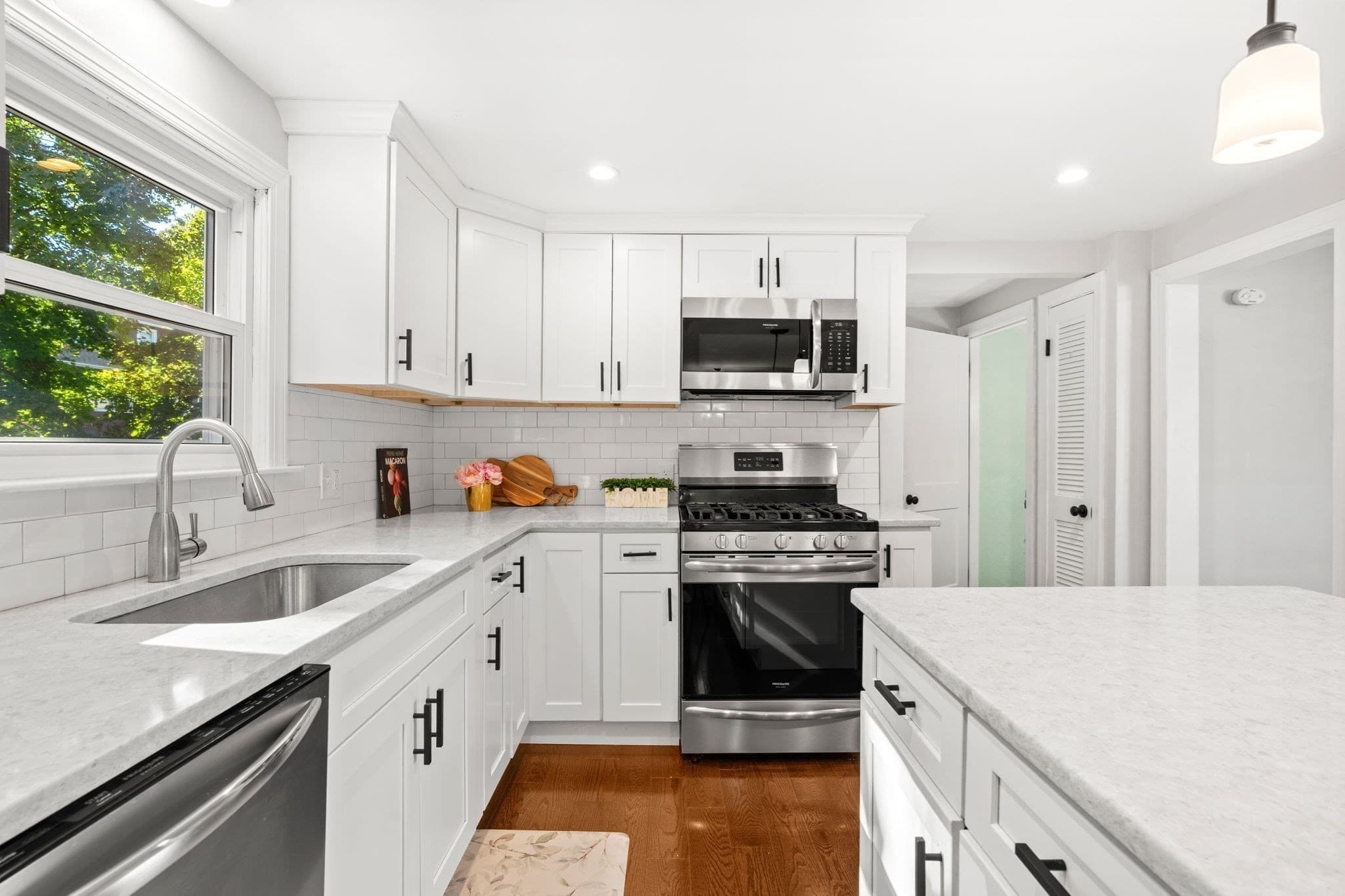 Single Family Residence at 37 Andrews St, Medford MA 02155, Medford, photo 8 of 30