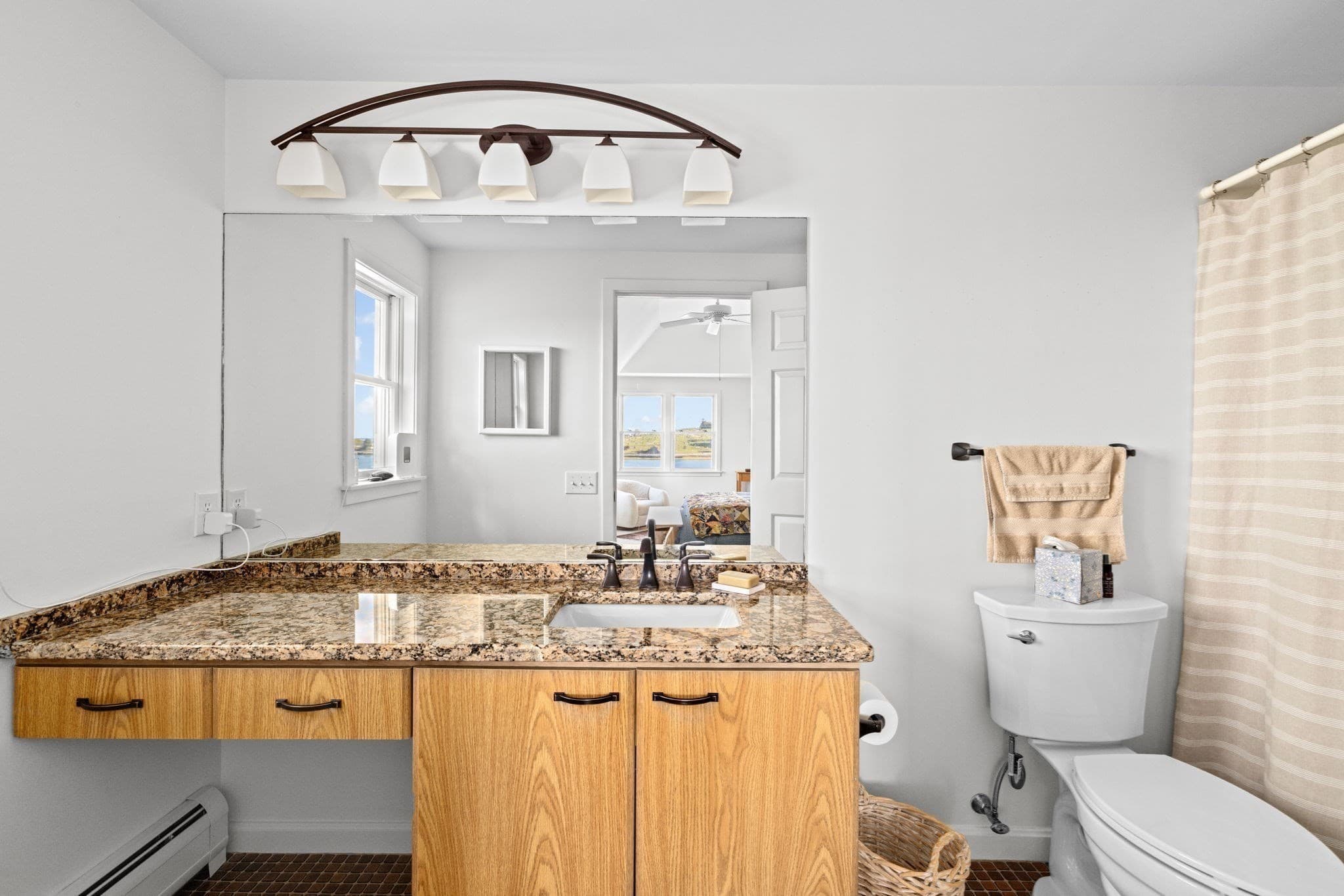 Condominium at 1 Marina Dr # 1, Hull MA 02045, Hull, photo 24 of 35