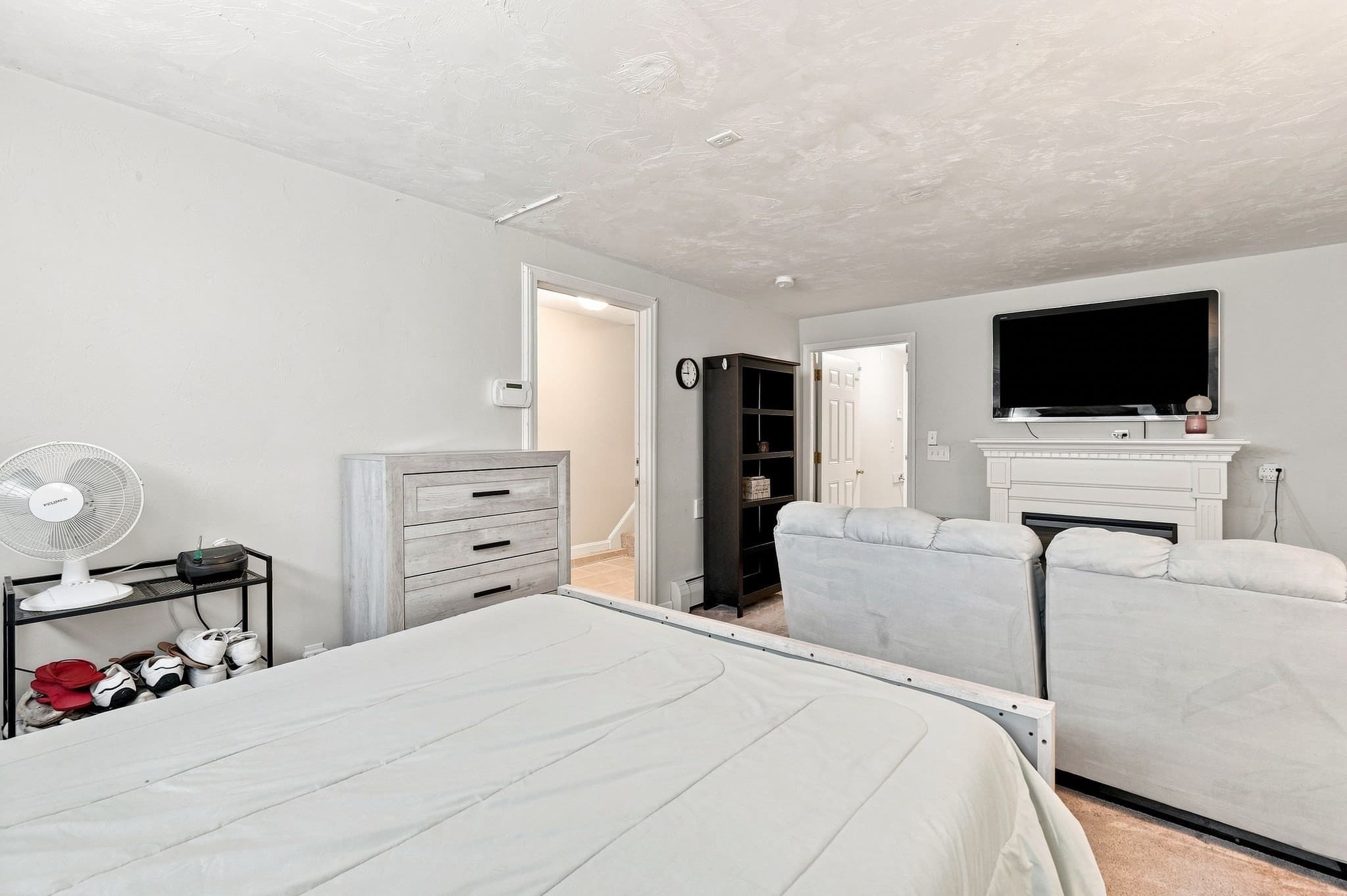 2 Family - 2 Units Up/Down at 51 Randall Street, Worcester MA 01606, Worcester, photo 5 of 41