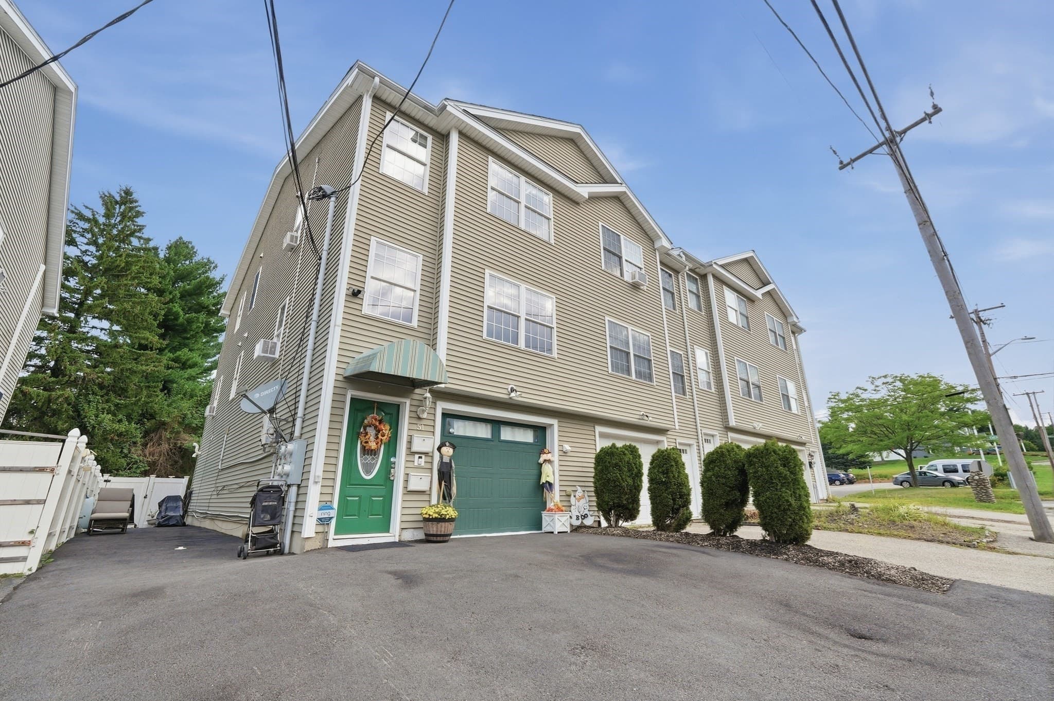 2 Family - 2 Units Up/Down at 51 Randall Street, Worcester MA 01606, Worcester, photo 34 of 41