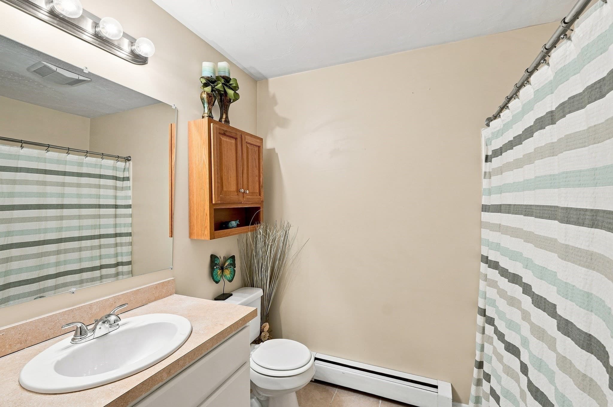 2 Family - 2 Units Up/Down at 51 Randall Street, Worcester MA 01606, Worcester, photo 21 of 41