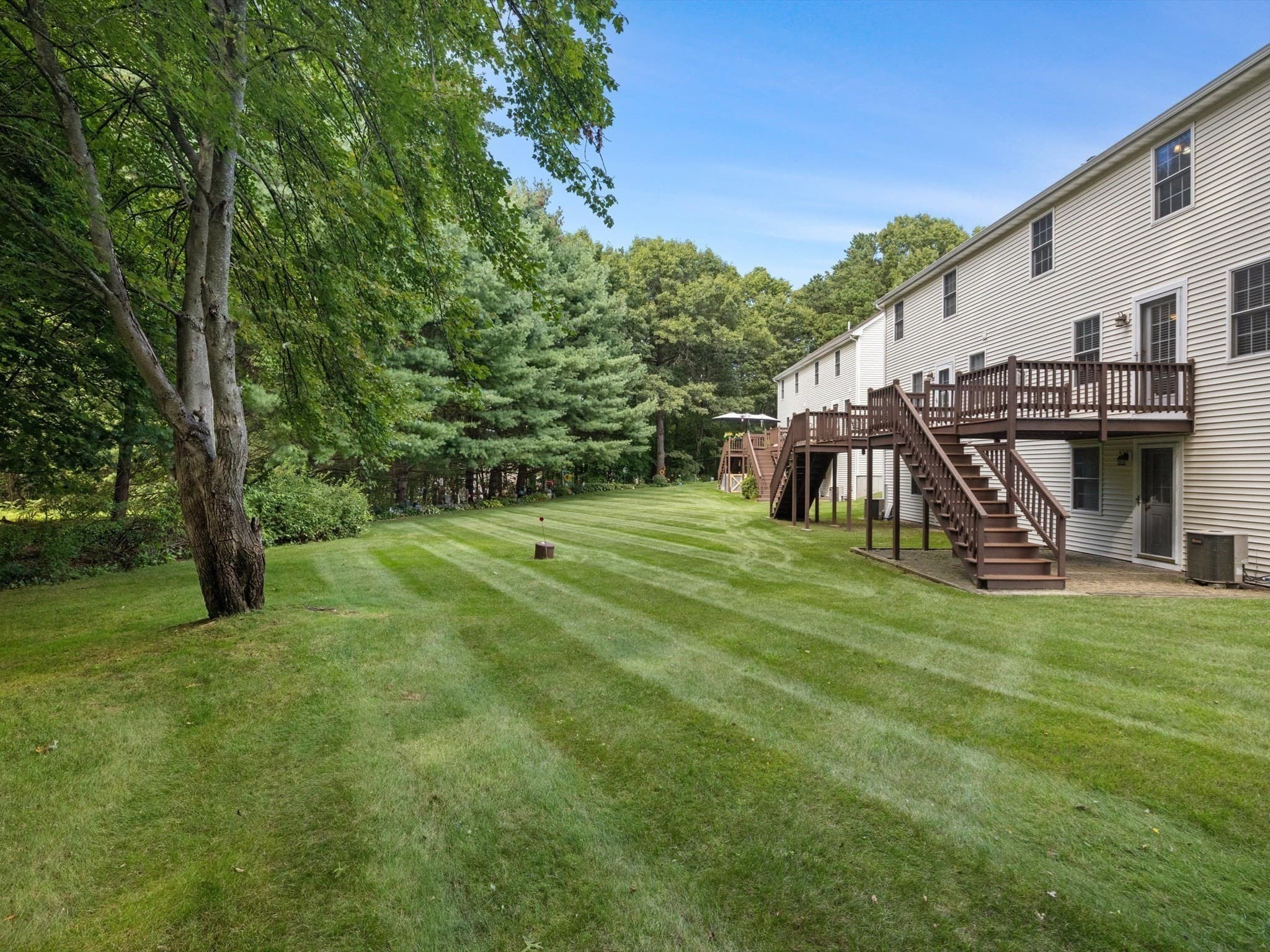 Condominium at 53 Lancaster Rd # 10, Clinton MA 01510, Clinton, photo 32 of 42
