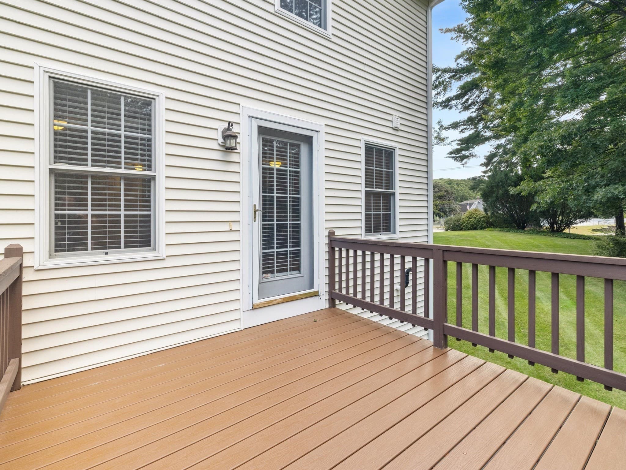 Condominium at 53 Lancaster Rd # 10, Clinton MA 01510, Clinton, photo 29 of 42